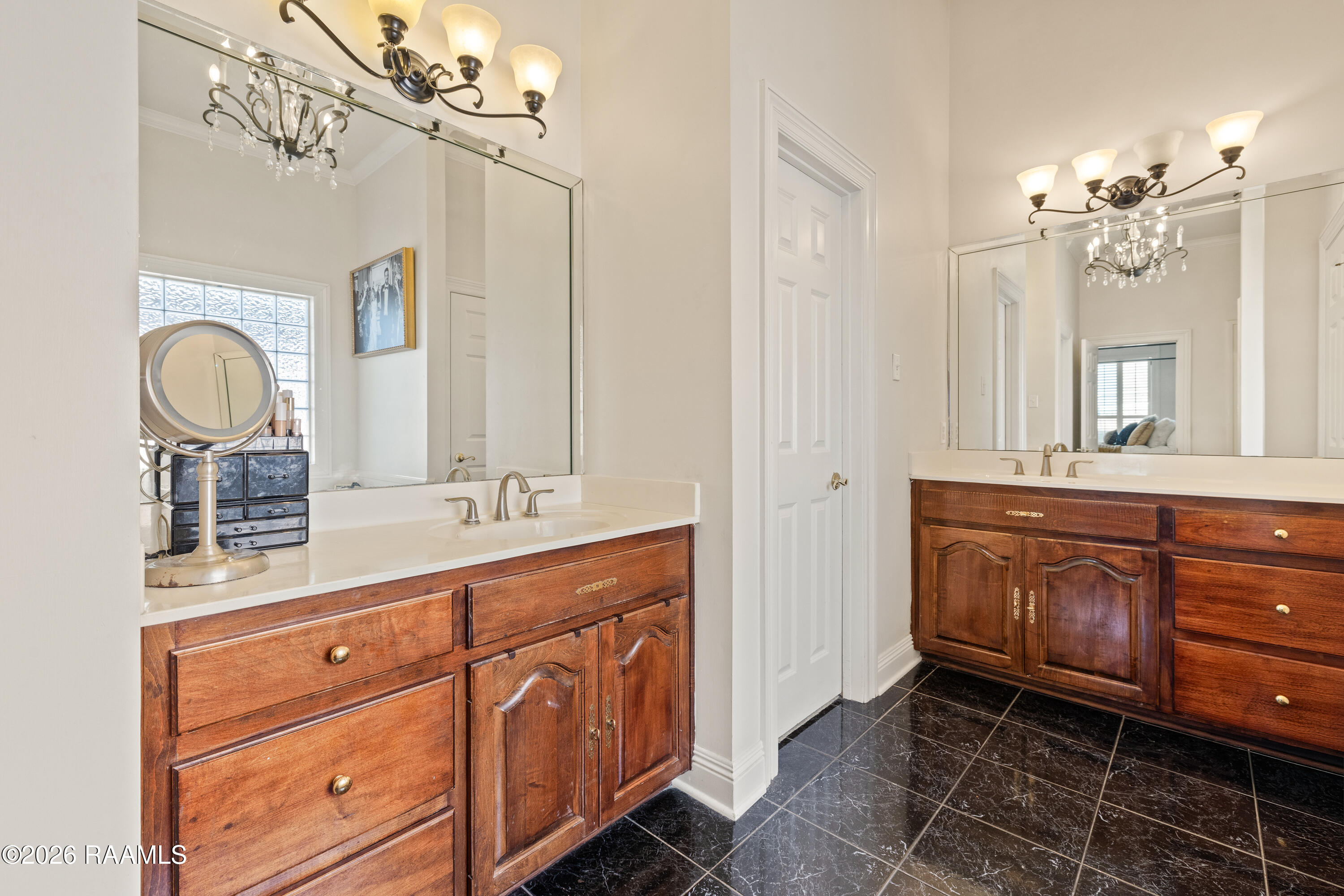 302 Farmington Drive