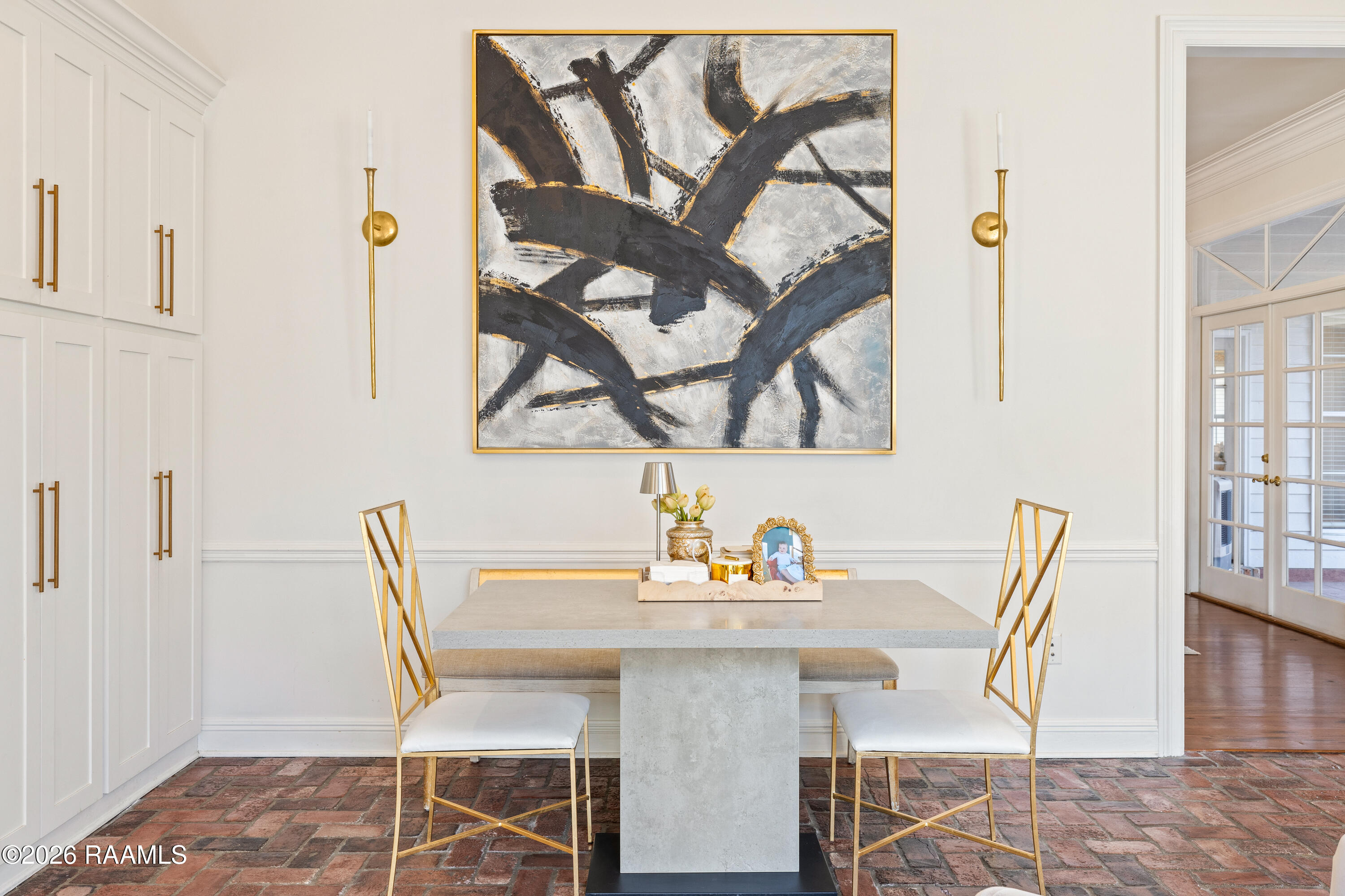 302 Farmington Drive