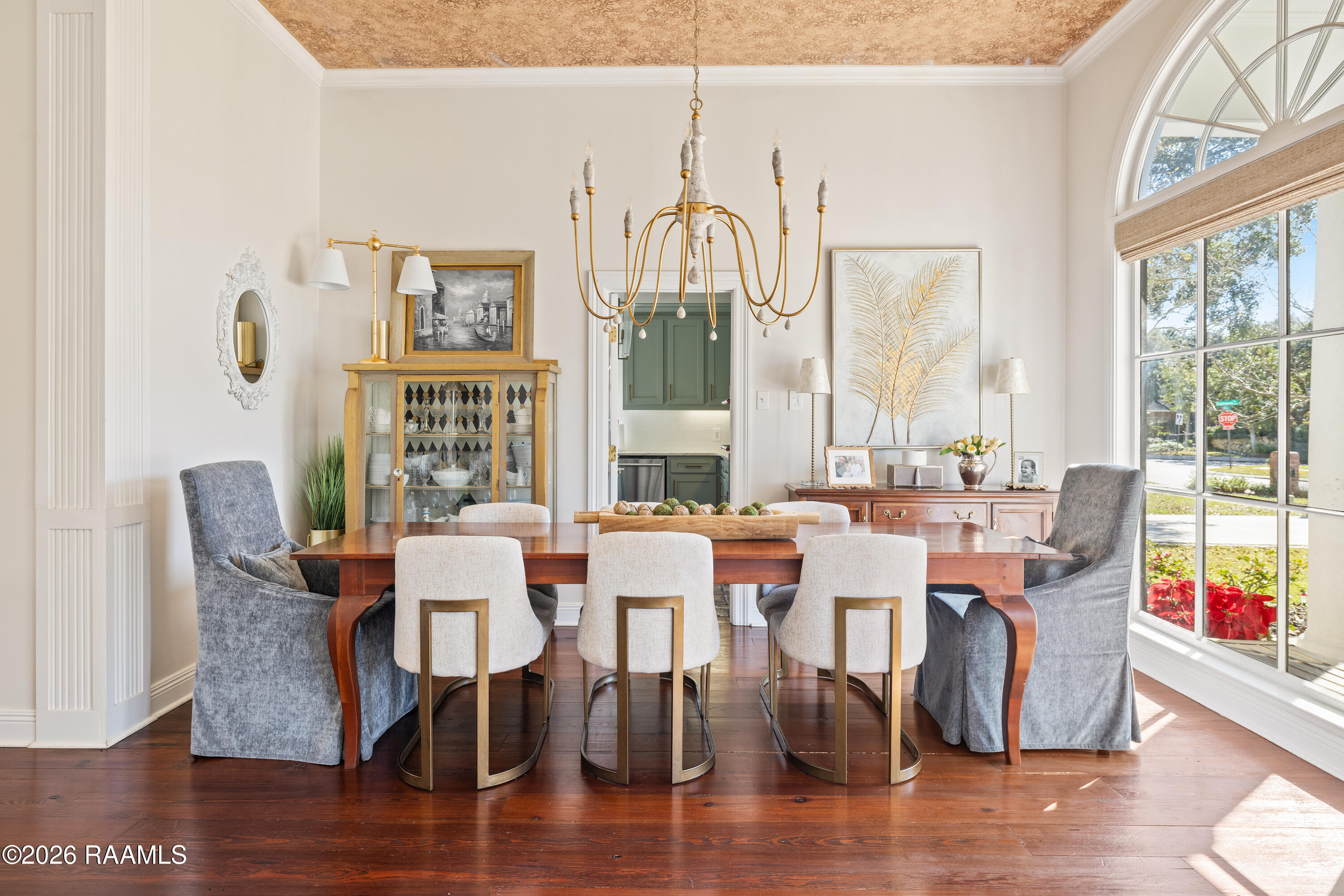 302 Farmington Drive