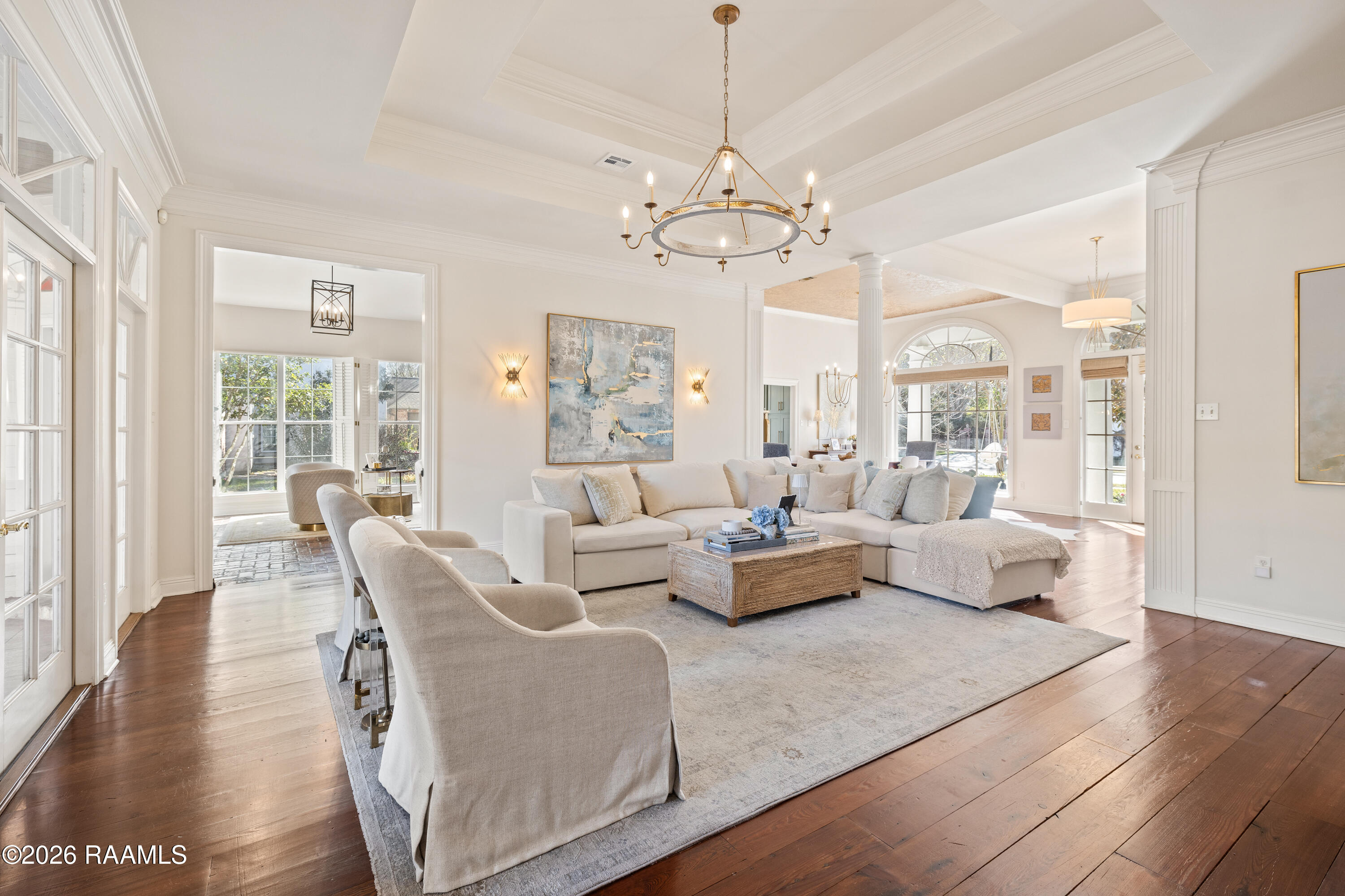 302 Farmington Drive