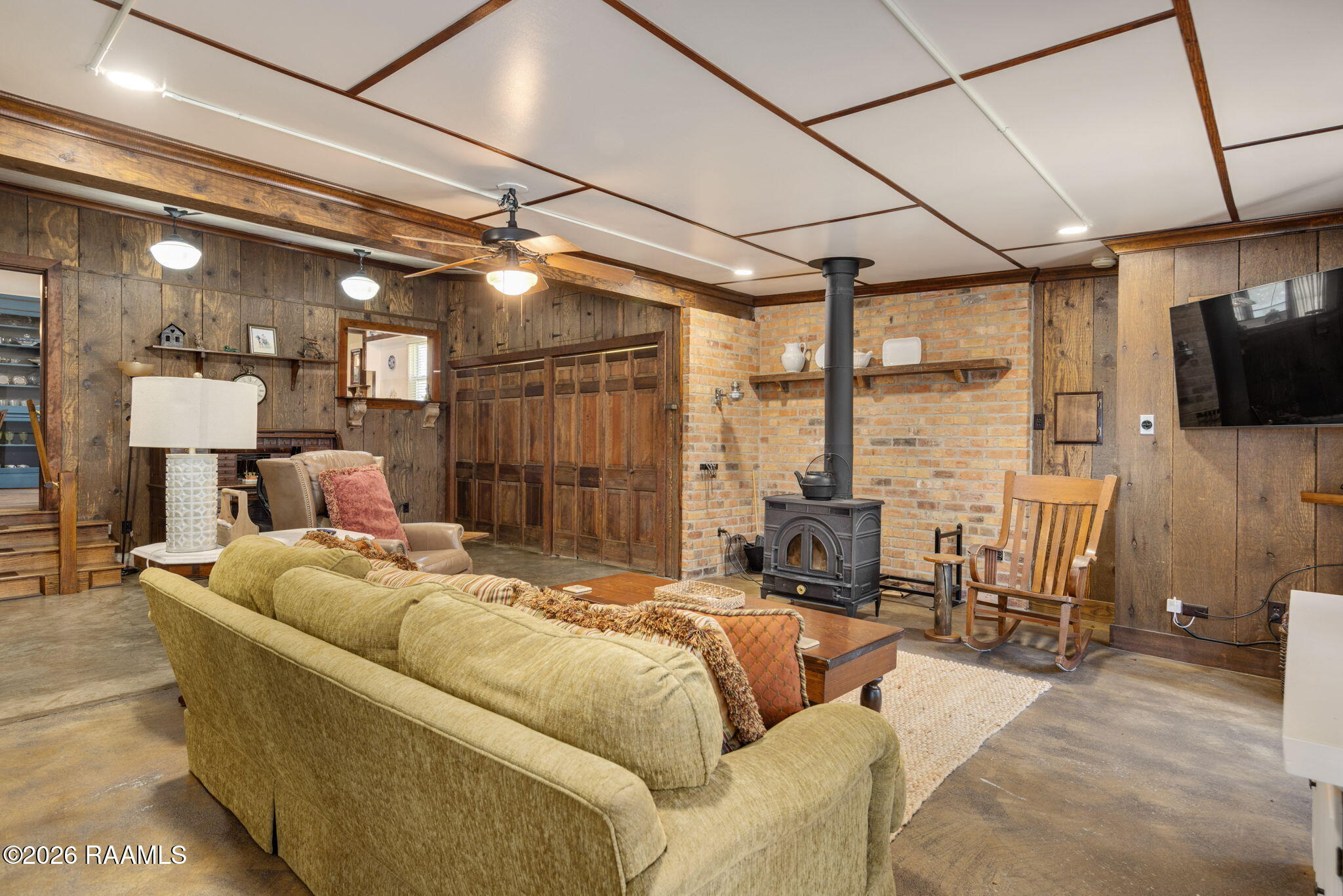 411 Wiggins Road