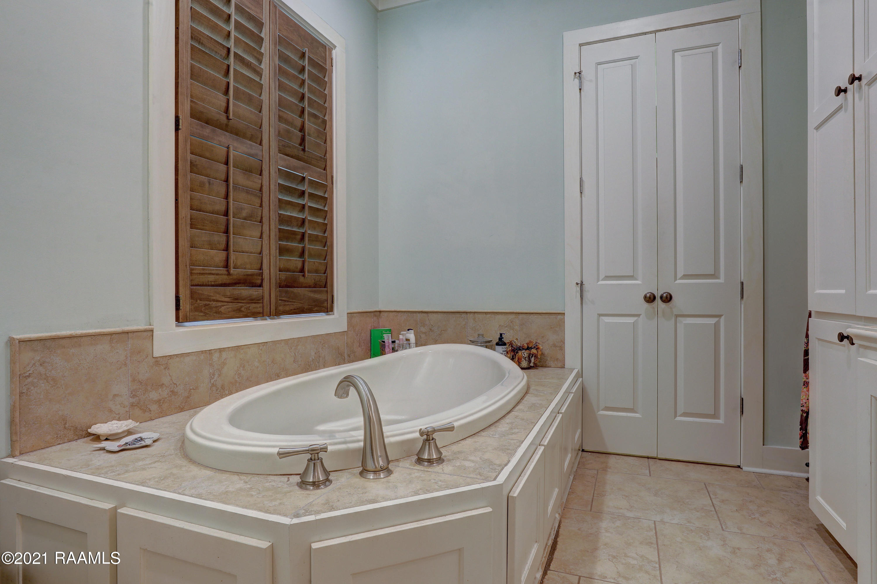 108 Beaulac Lane