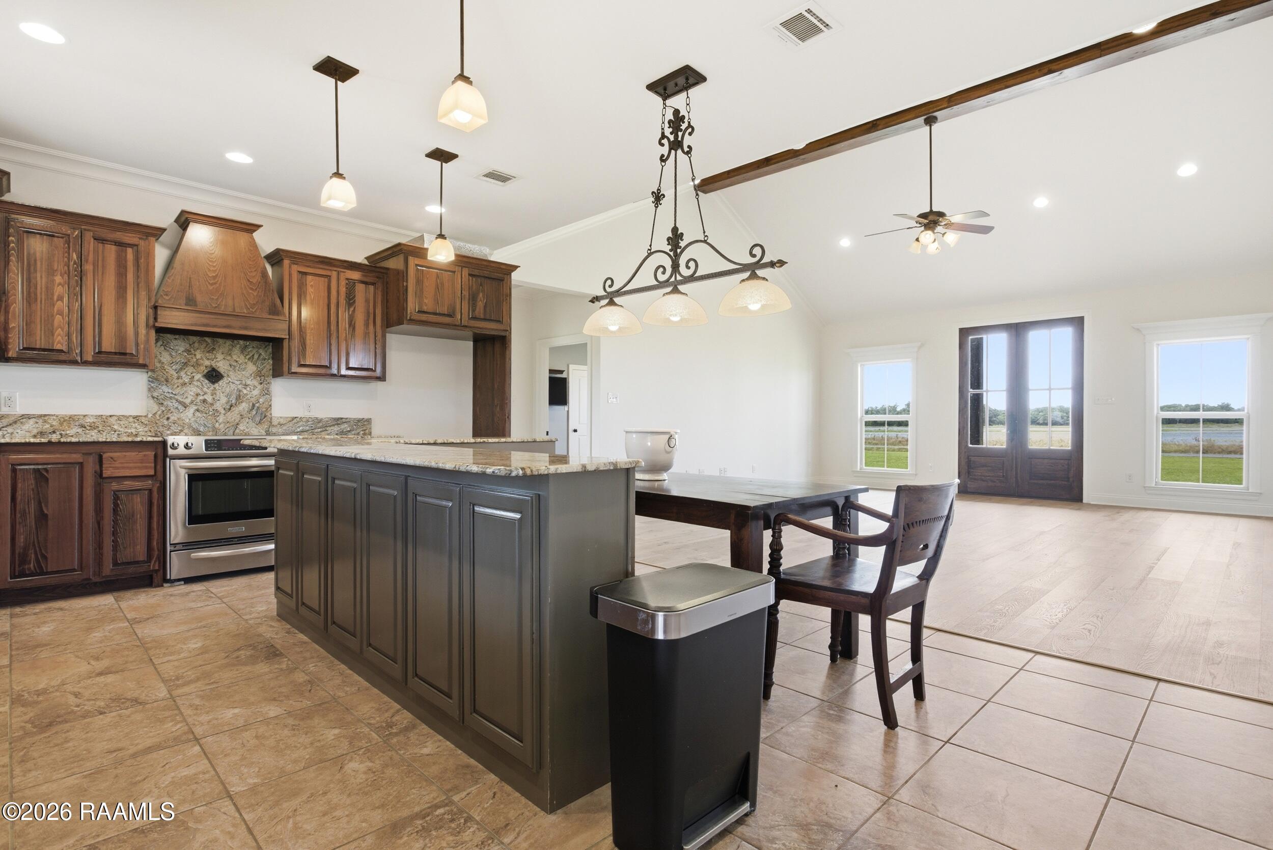 821 Casper Road
