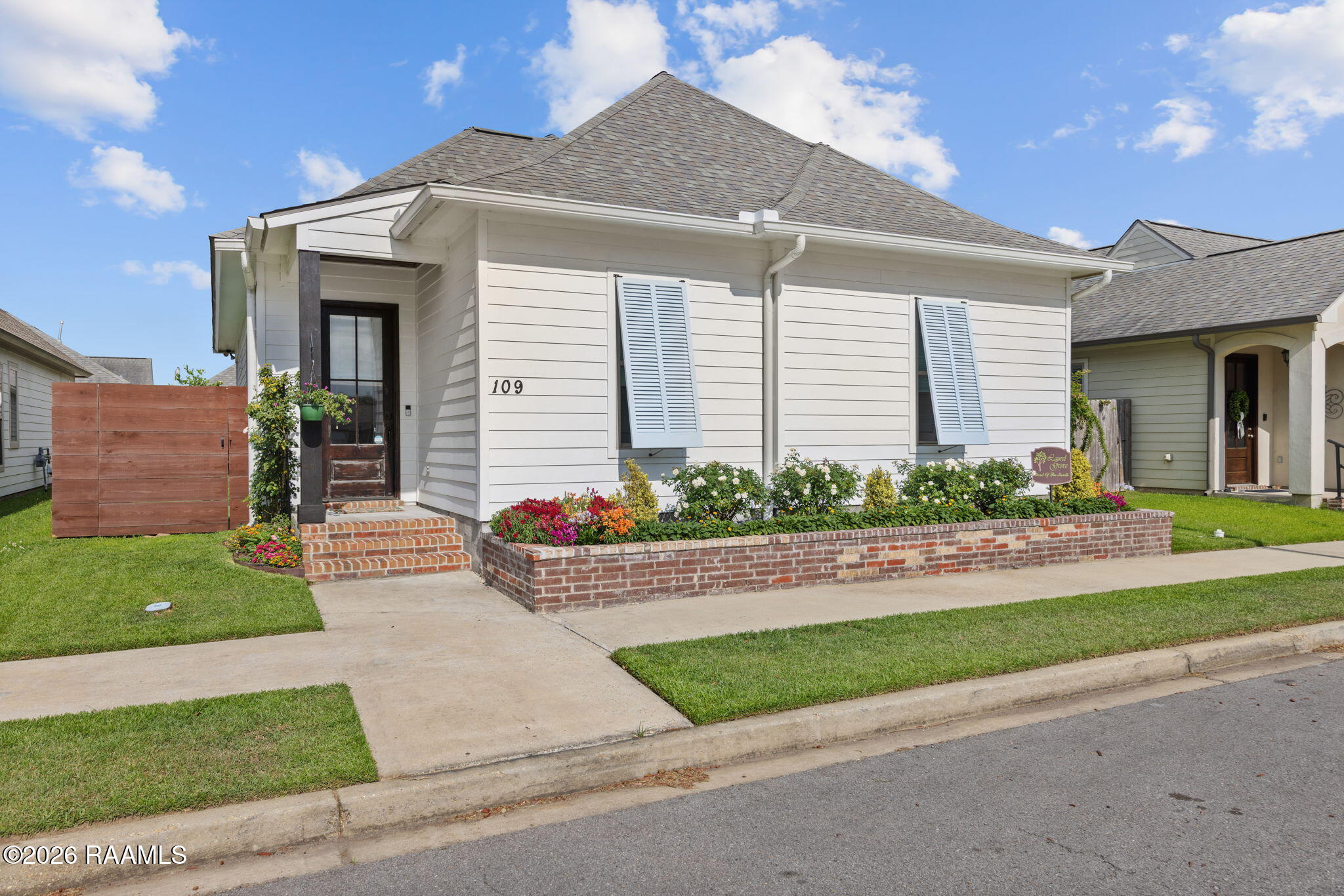 109 Parker Lane