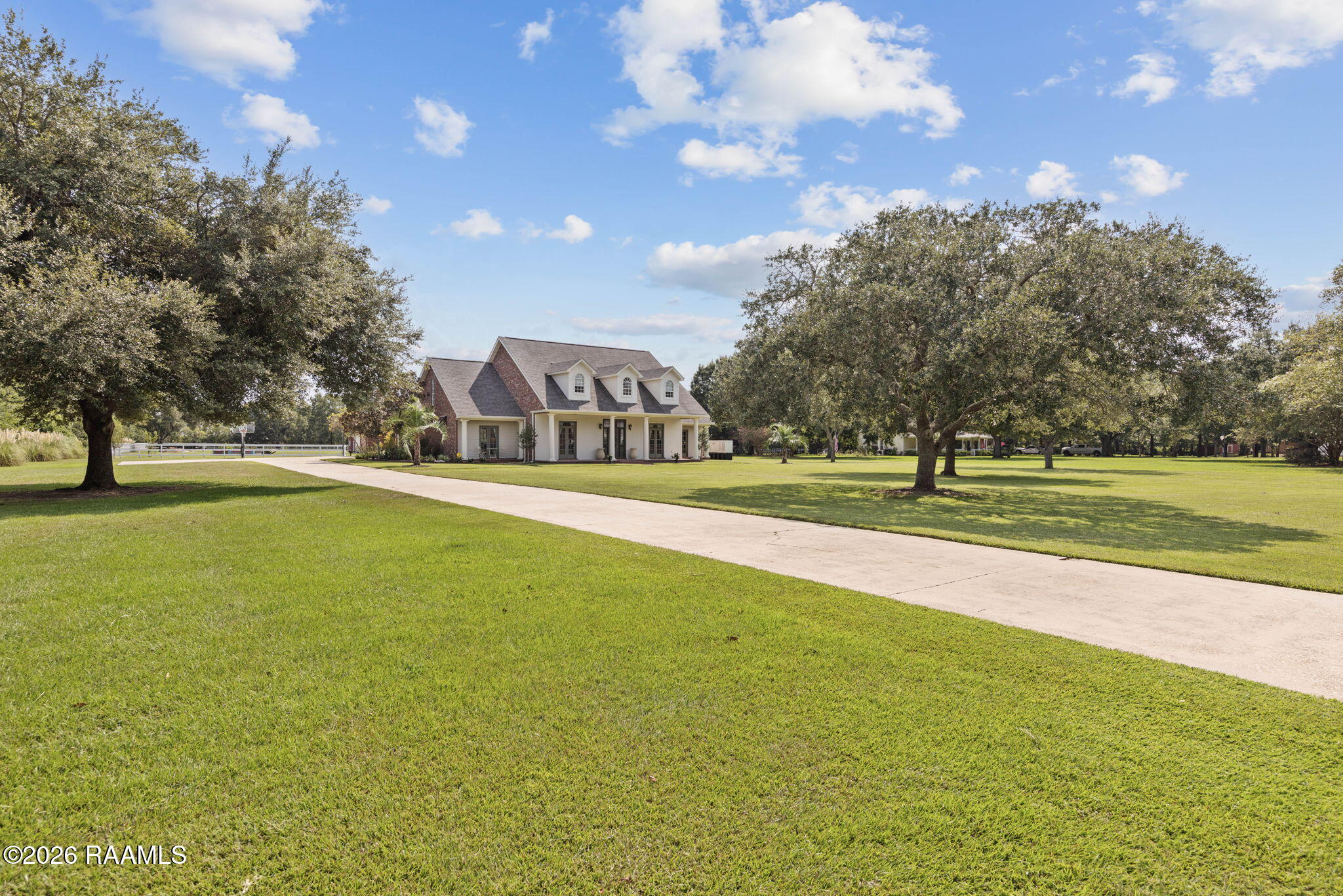 411 Copperfield Way