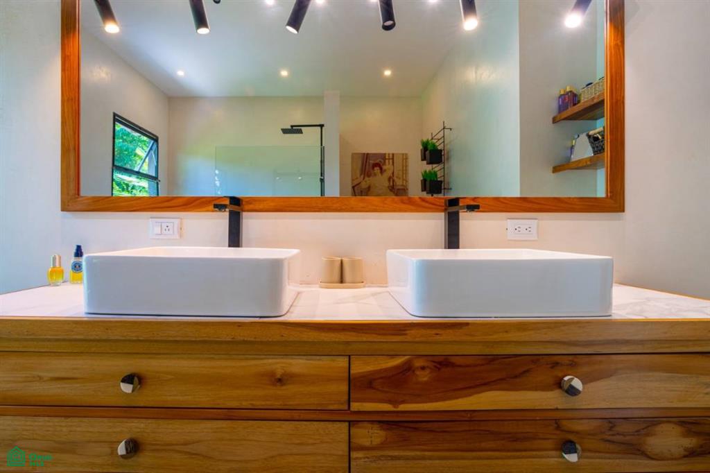 Luxury, Ocean View, Stunning Details on Calle Perezoso