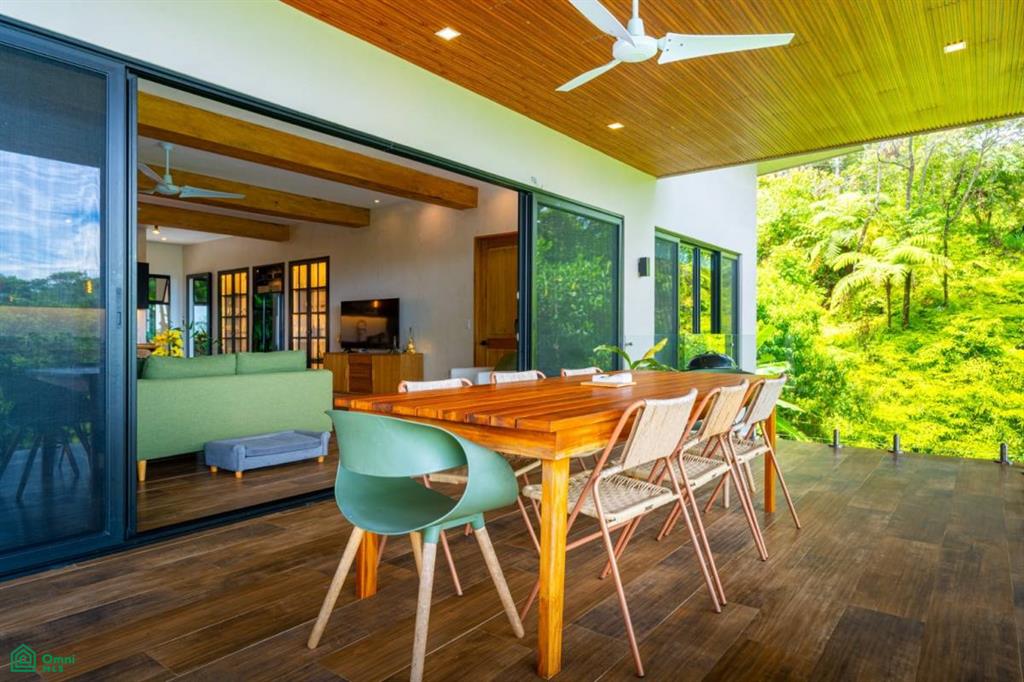 Luxury, Ocean View, Stunning Details on Calle Perezoso