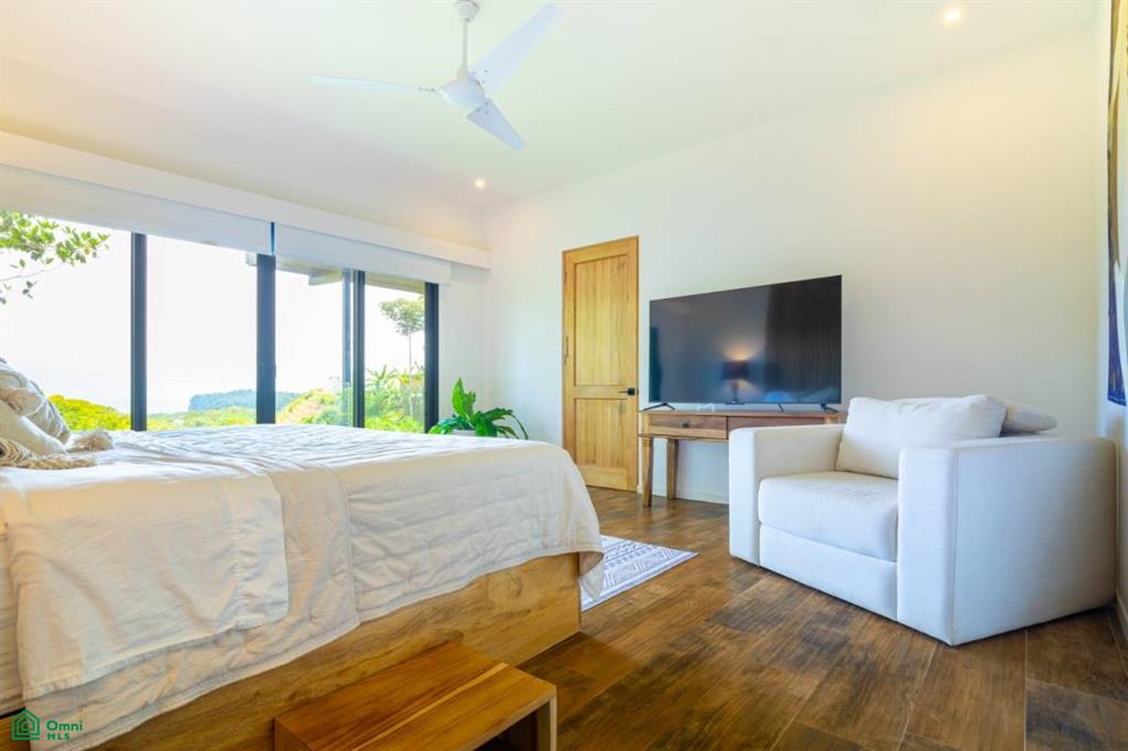 Luxury, Ocean View, Stunning Details on Calle Perezoso