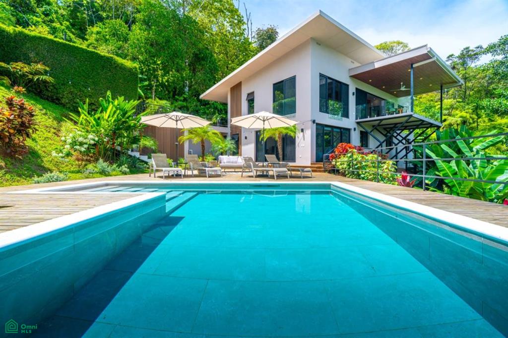 Luxury, Ocean View, Stunning Details on Calle Perezoso