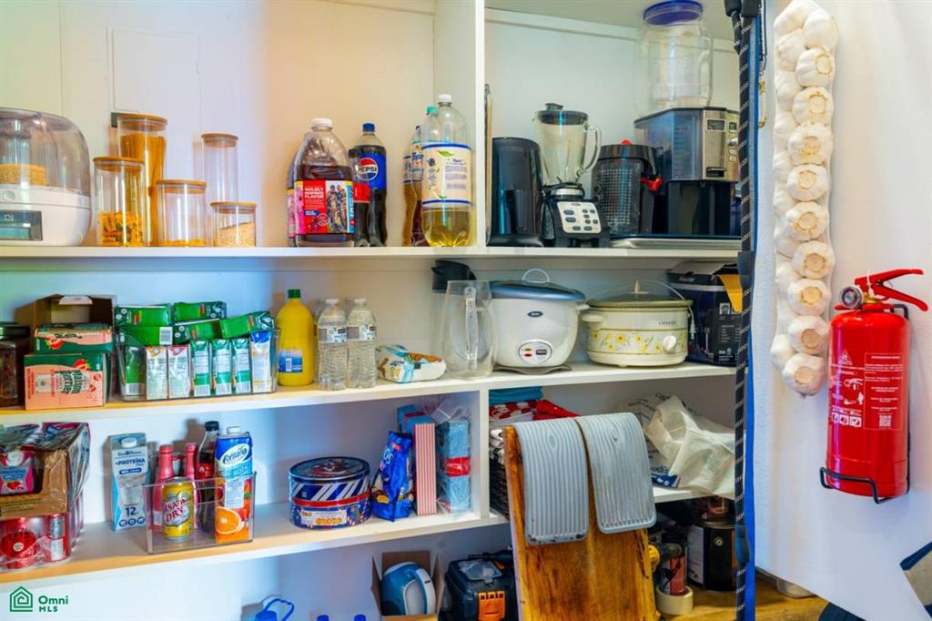 Luxury, Ocean View, Stunning Details on Calle Perezoso