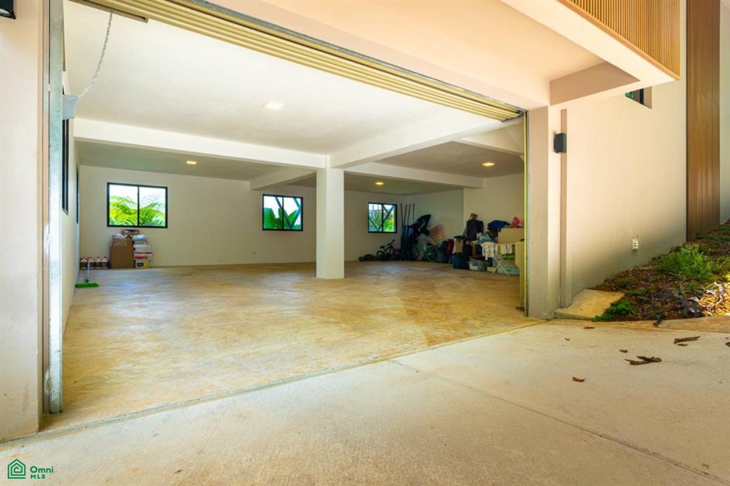 Luxury, Ocean View, Stunning Details on Calle Perezoso