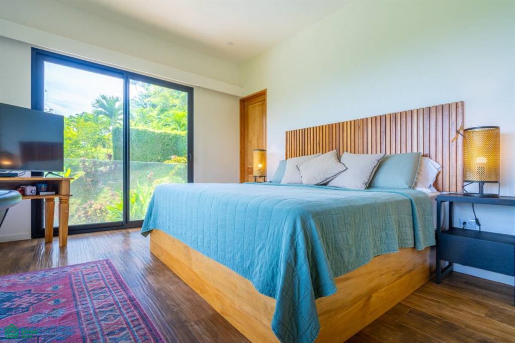 Luxury, Ocean View, Stunning Details on Calle Perezoso