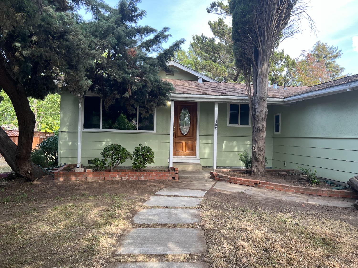 1508 Pacific Drive