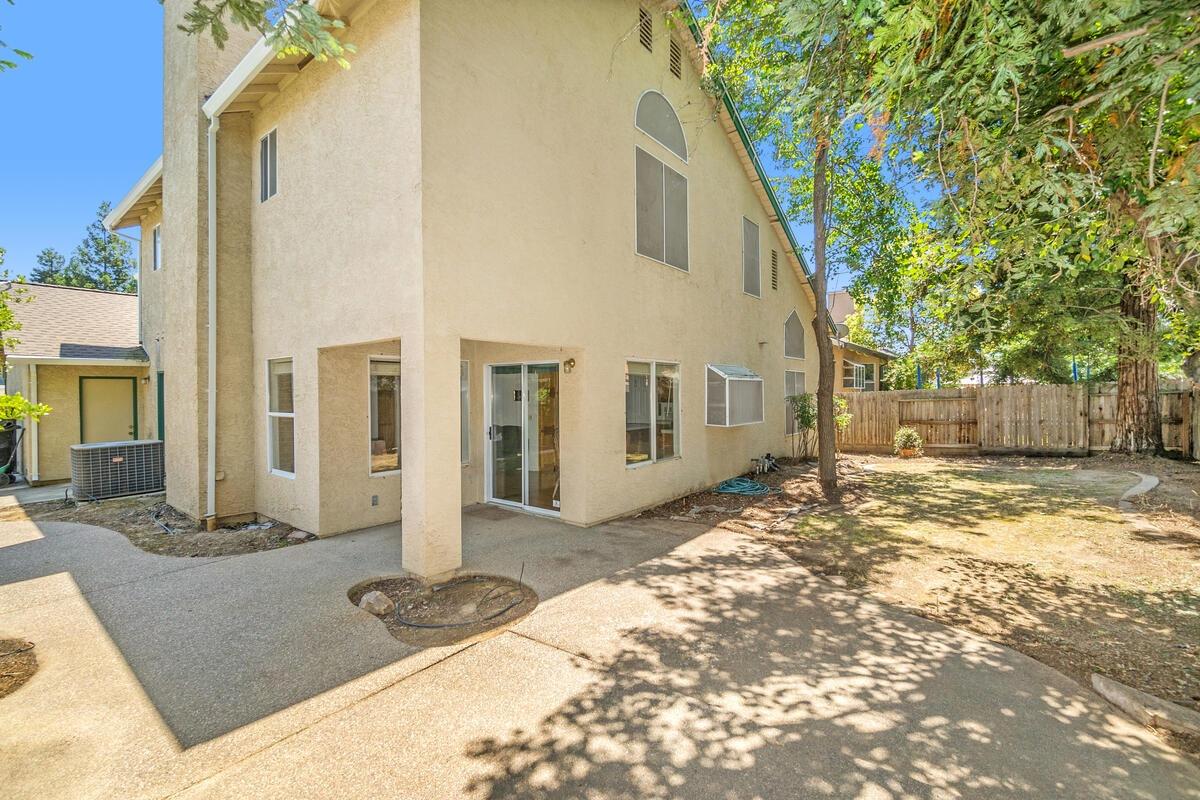 8775 Hollowstone Way
