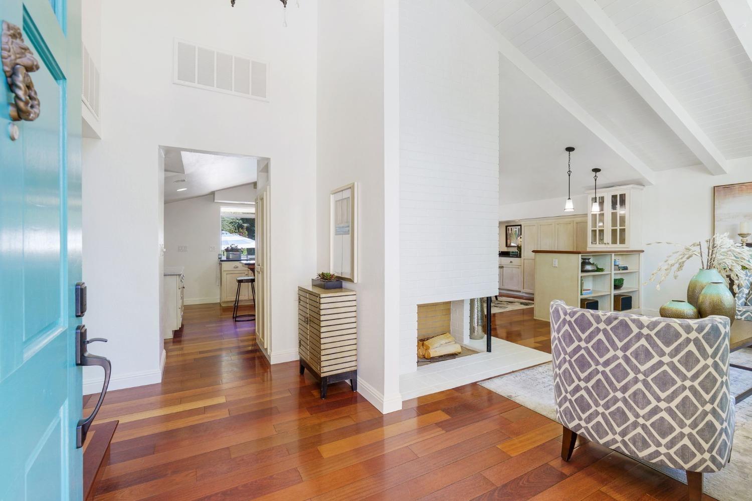 4425 San Ramon Drive