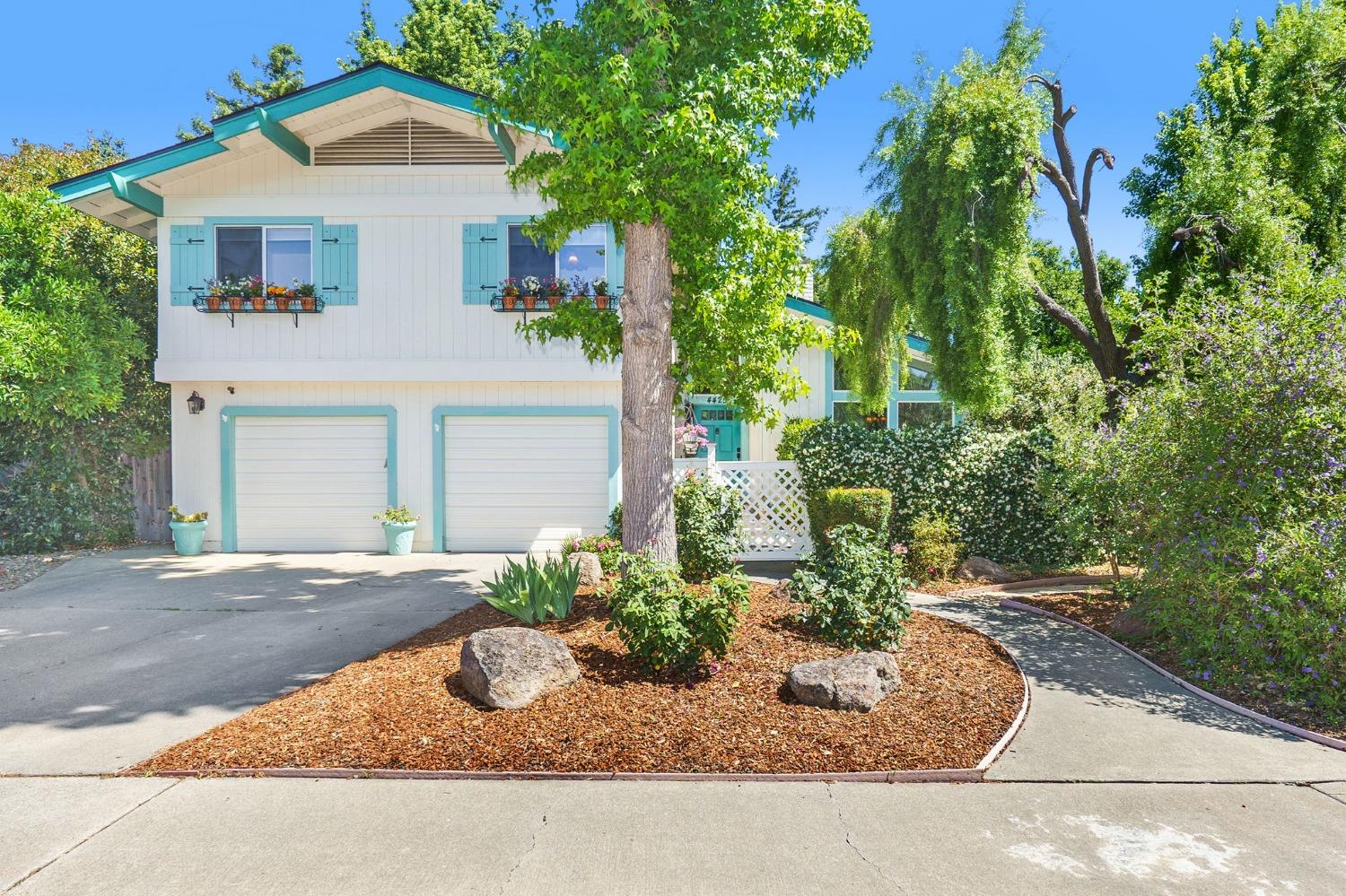 4425 San Ramon Drive