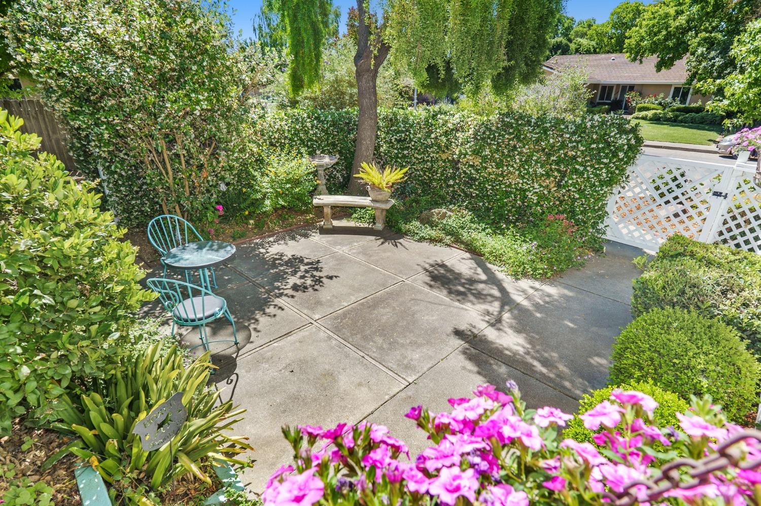 4425 San Ramon Drive