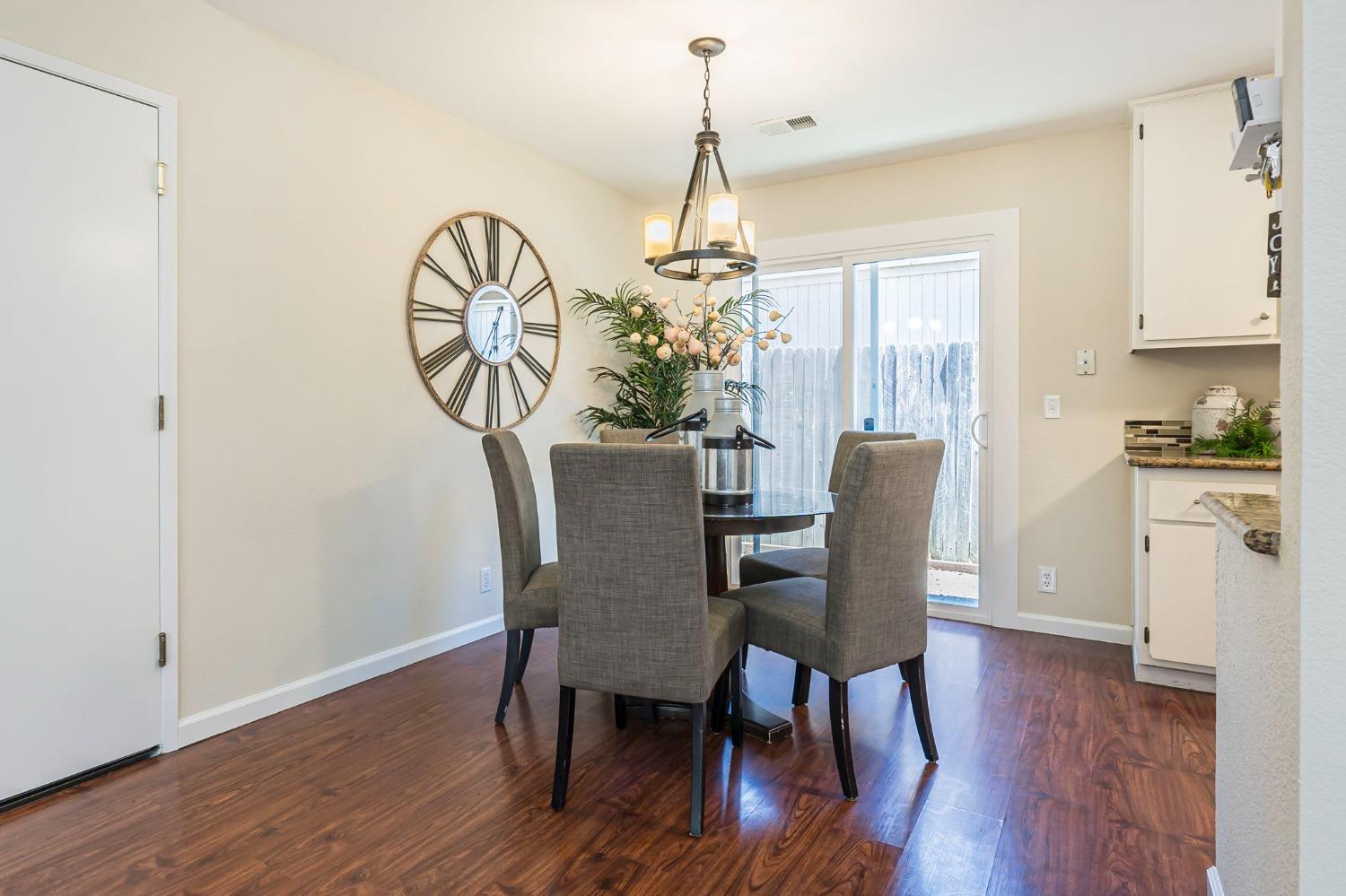 2714 Javier Place
