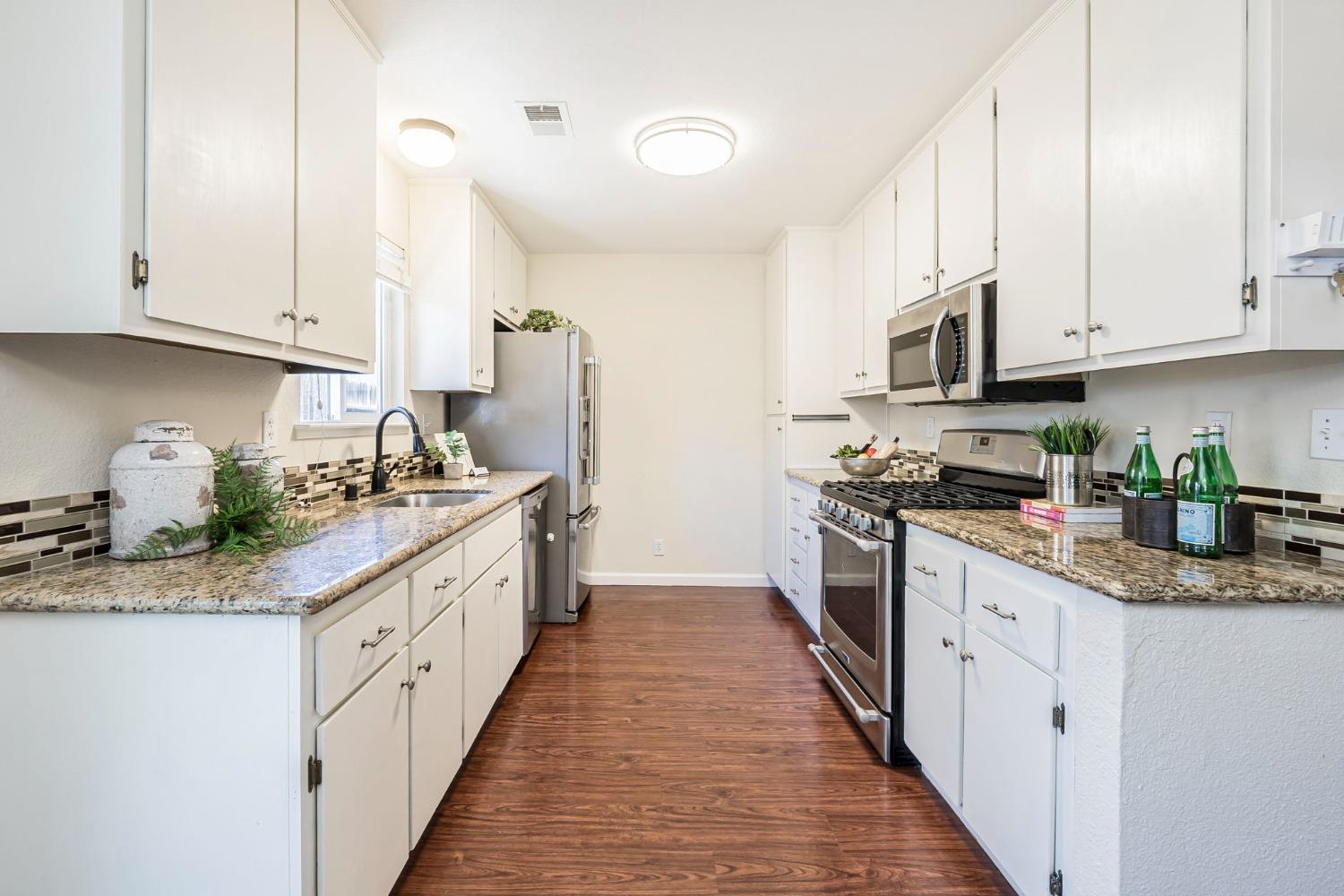2714 Javier Place