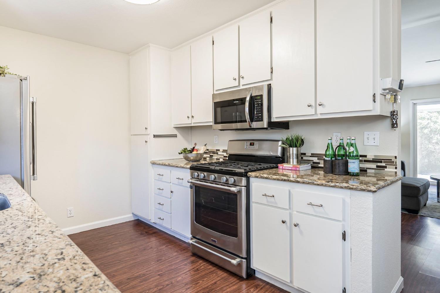 2714 Javier Place