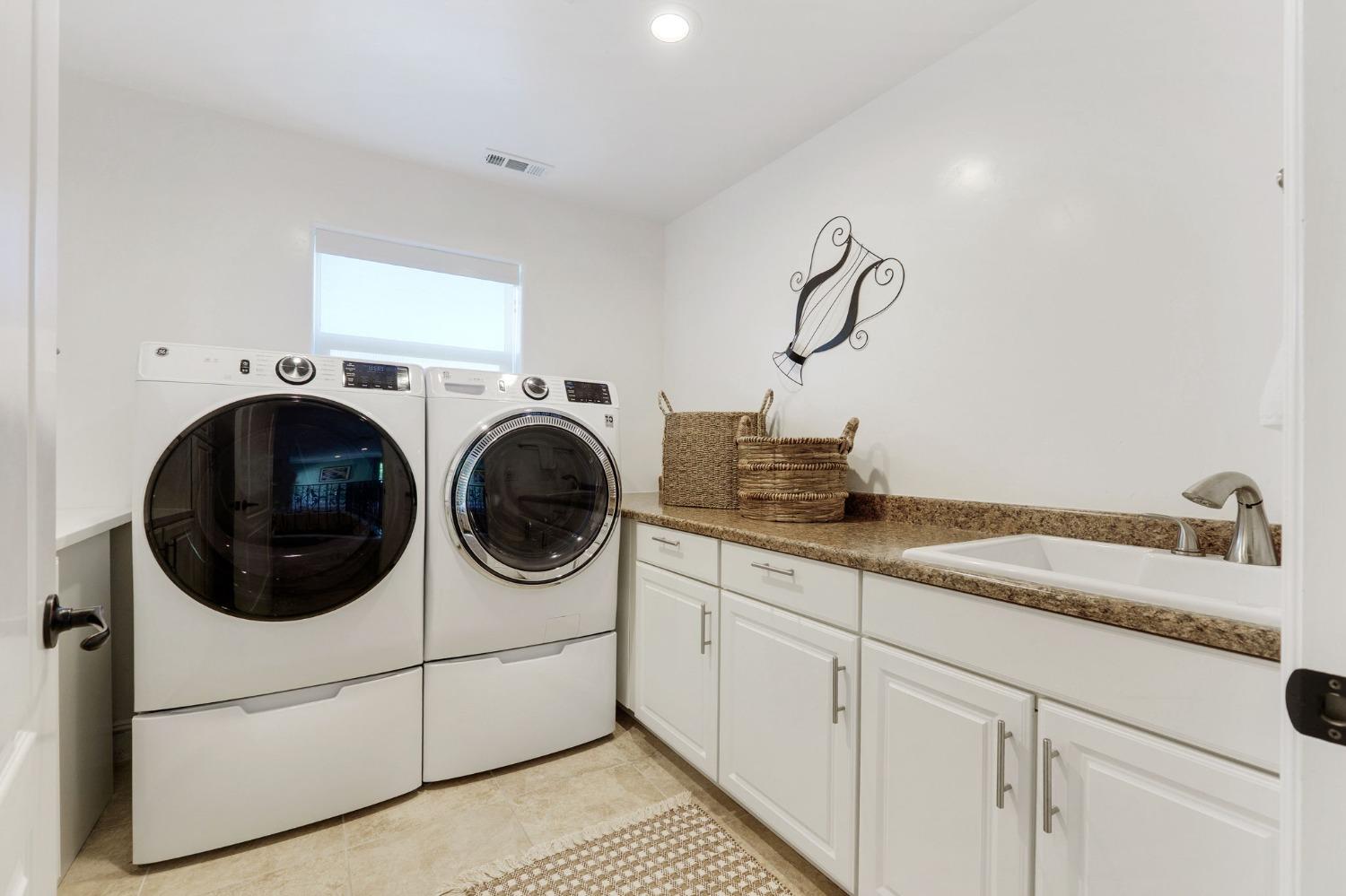 3449 Oyster Bay Avenue