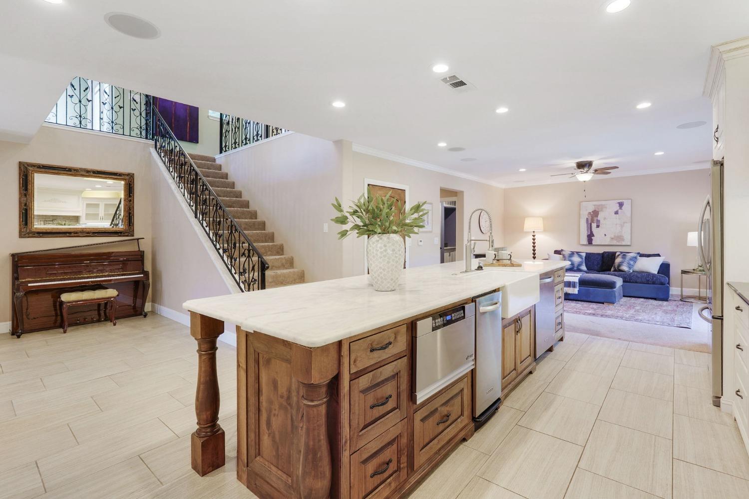 3449 Oyster Bay Avenue