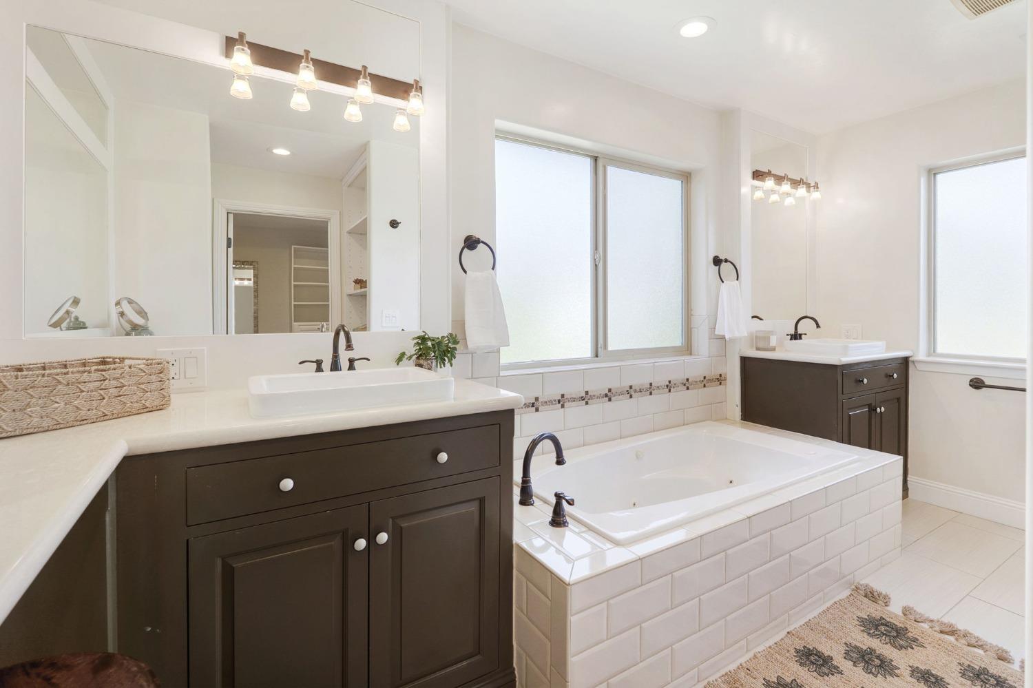 3449 Oyster Bay Avenue