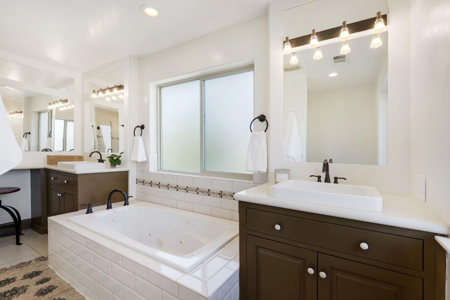 3449 Oyster Bay Avenue