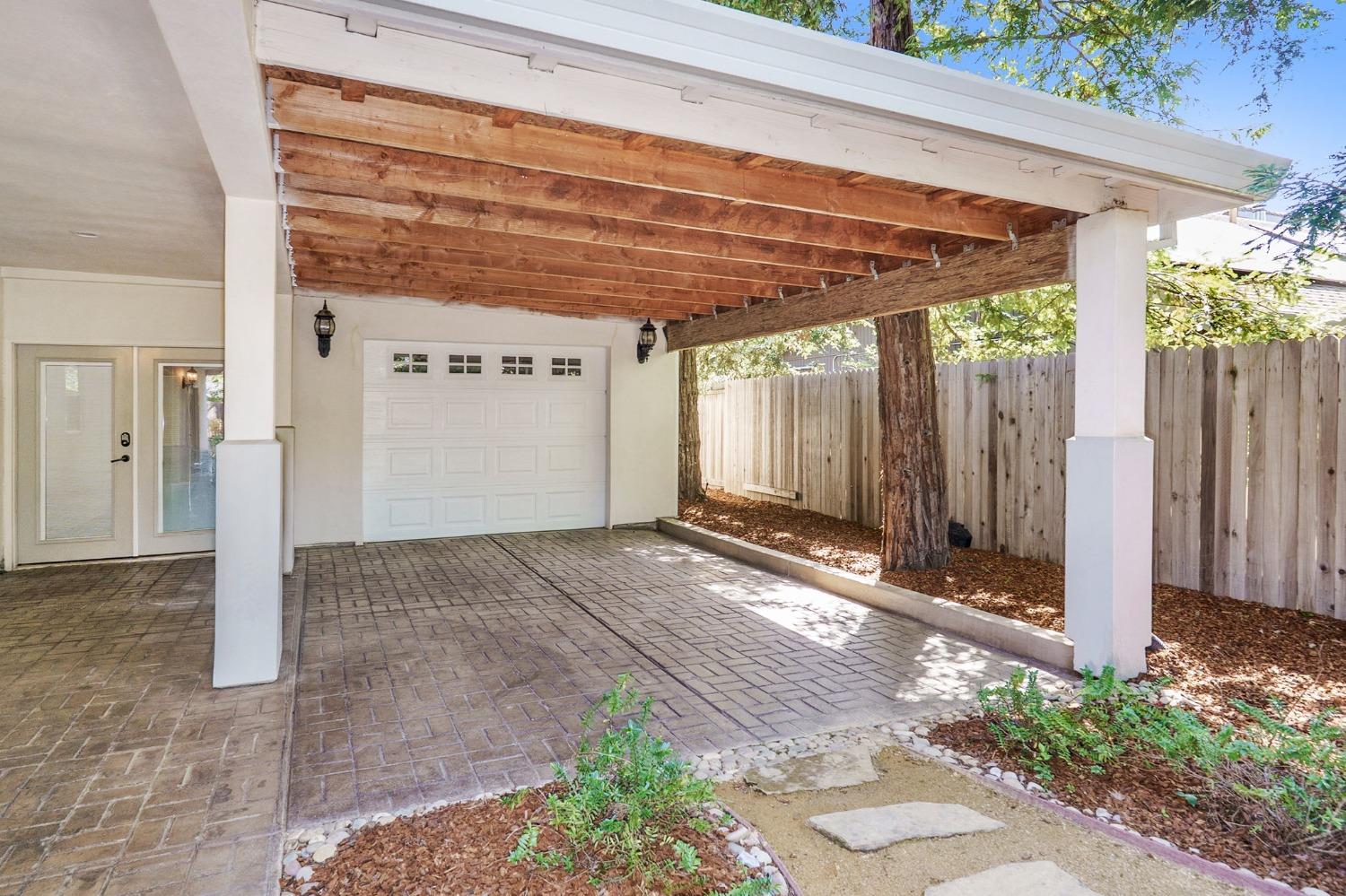 3449 Oyster Bay Avenue