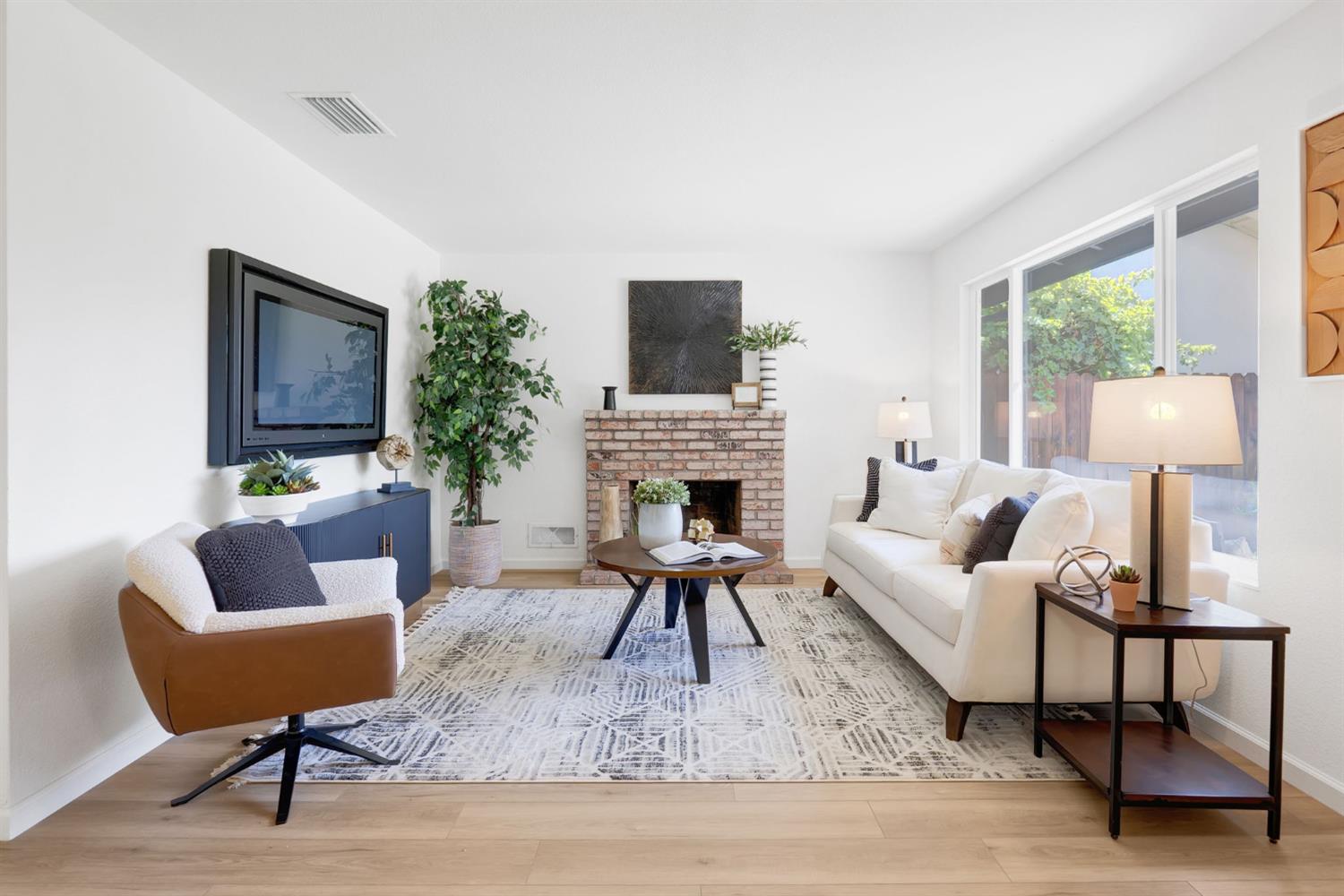 3017 Boulder