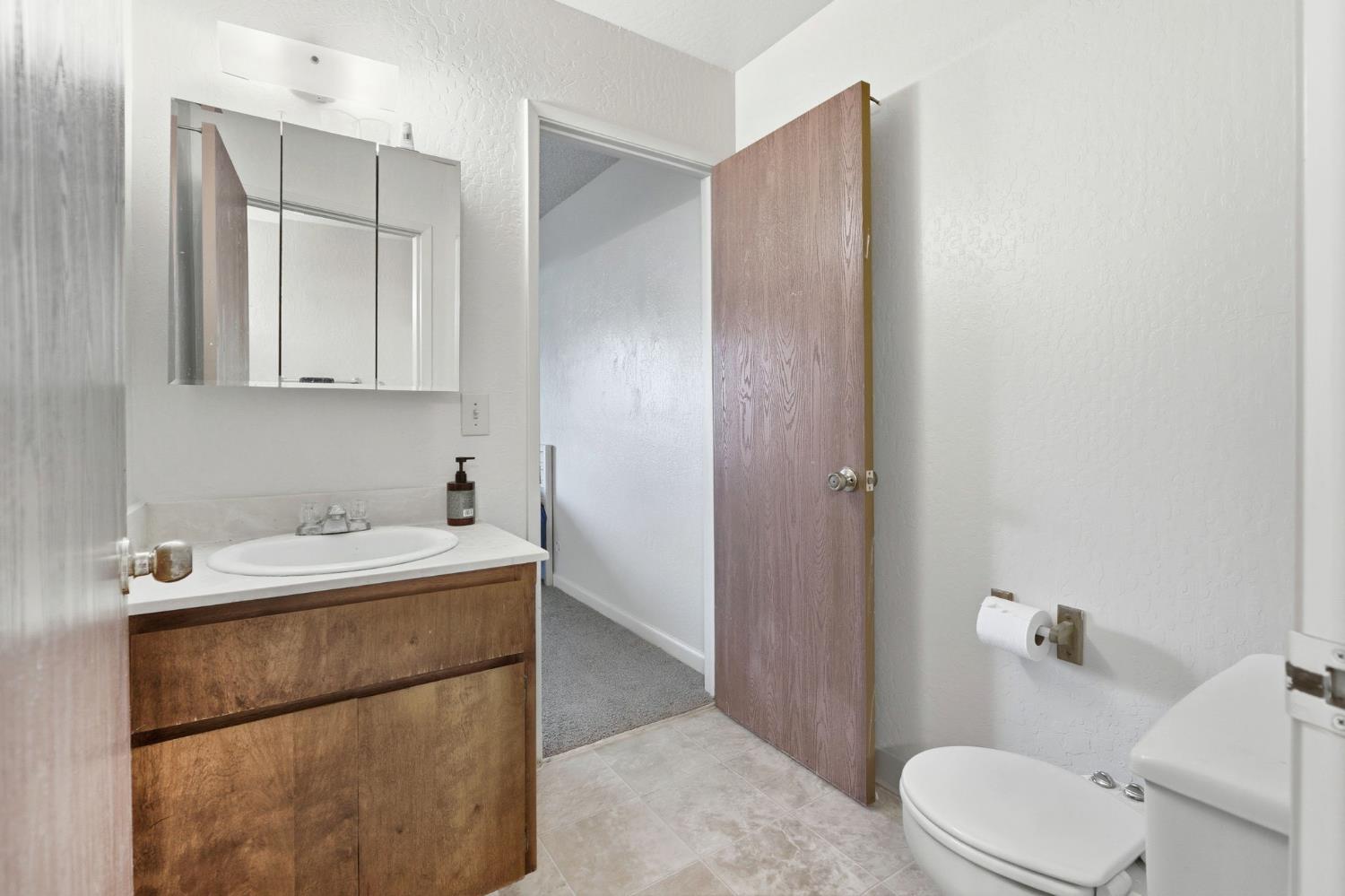 921 Bienville