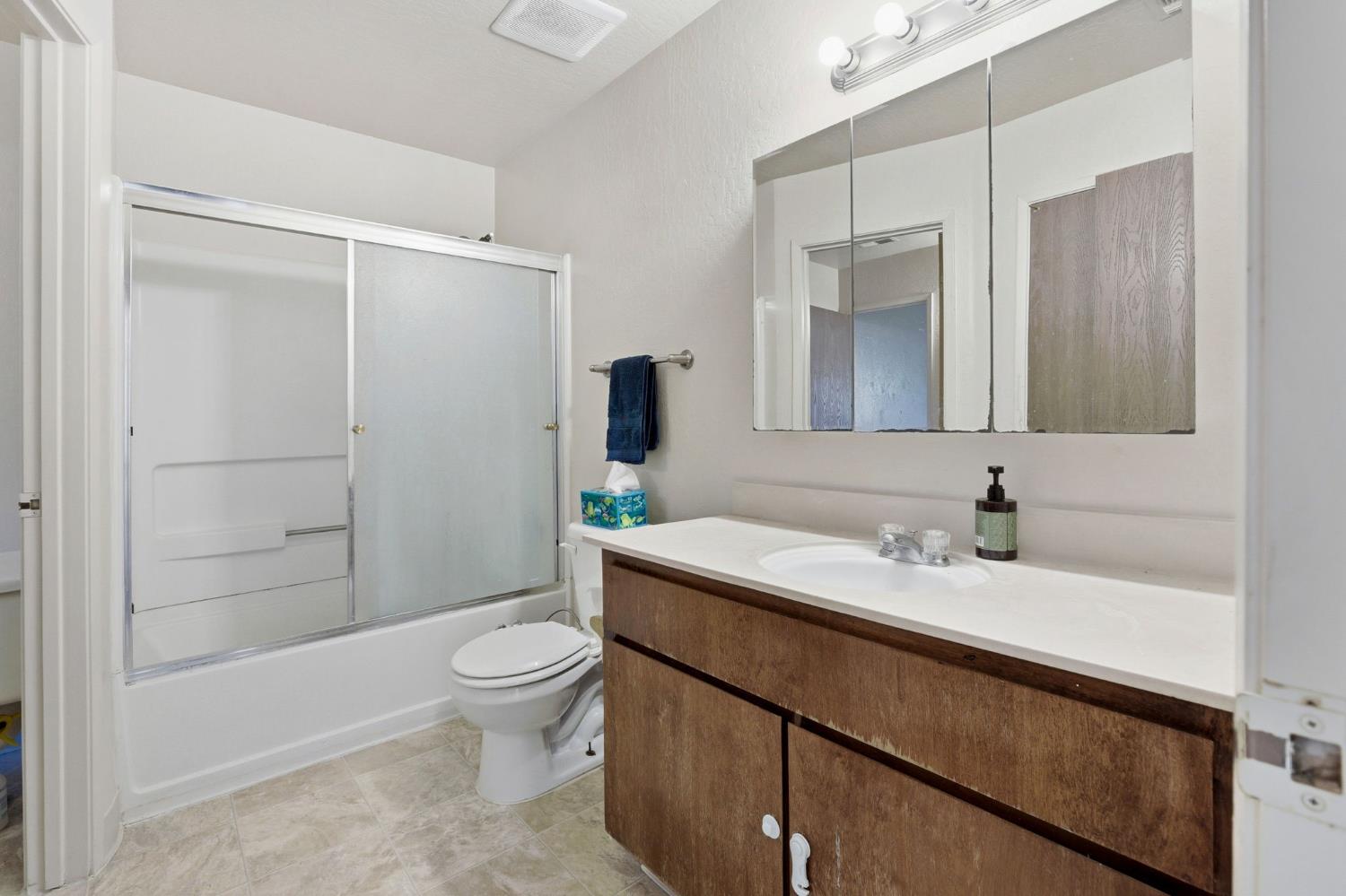 921 Bienville