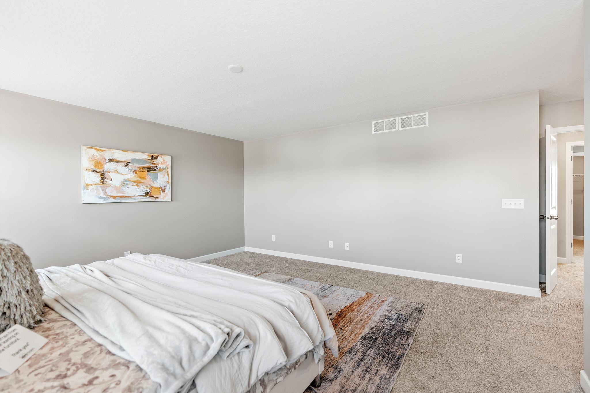 18306 Greenstone Way Lakeville, MN 55044
