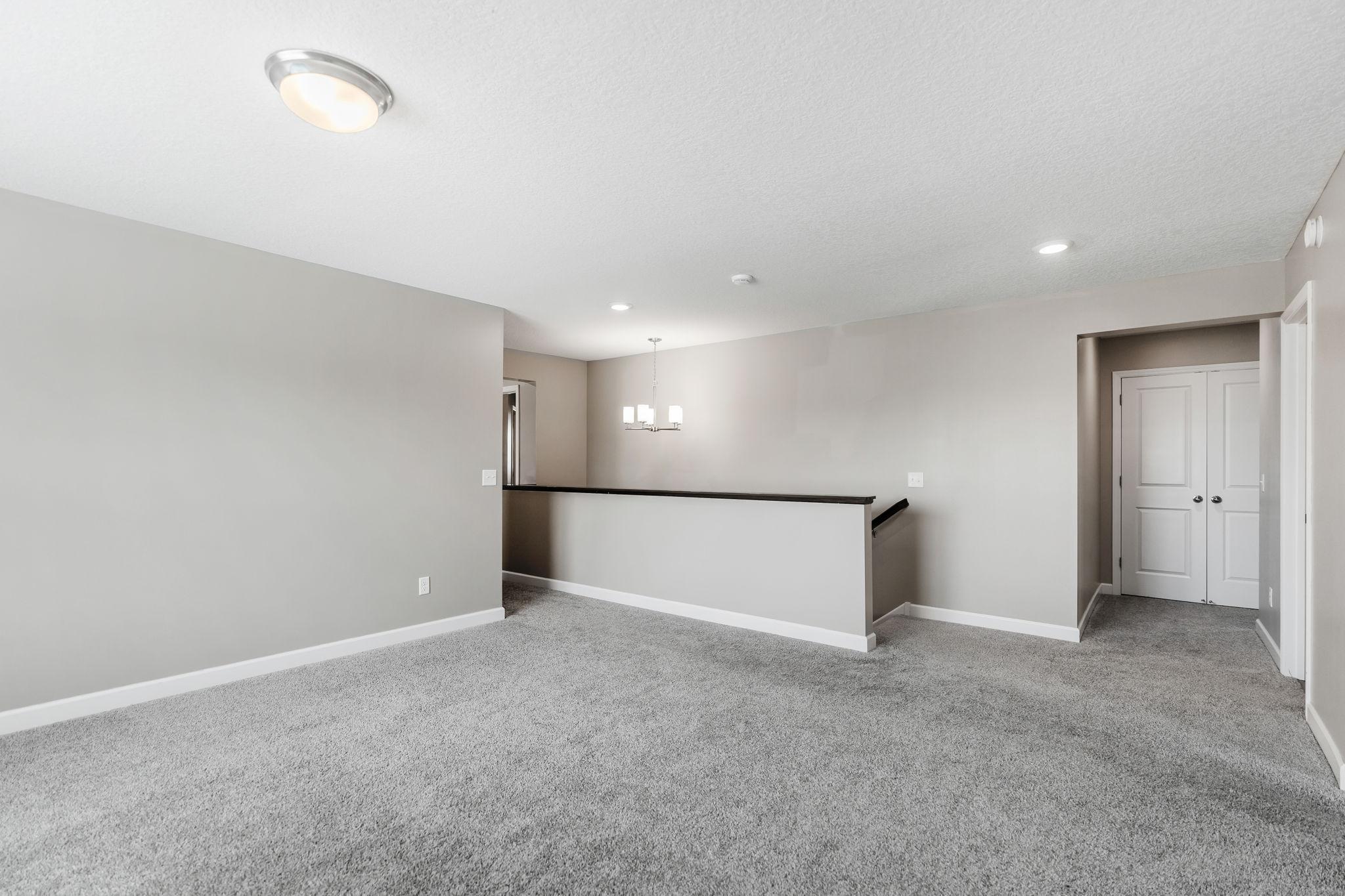 18306 Greenstone Way Lakeville, MN 55044
