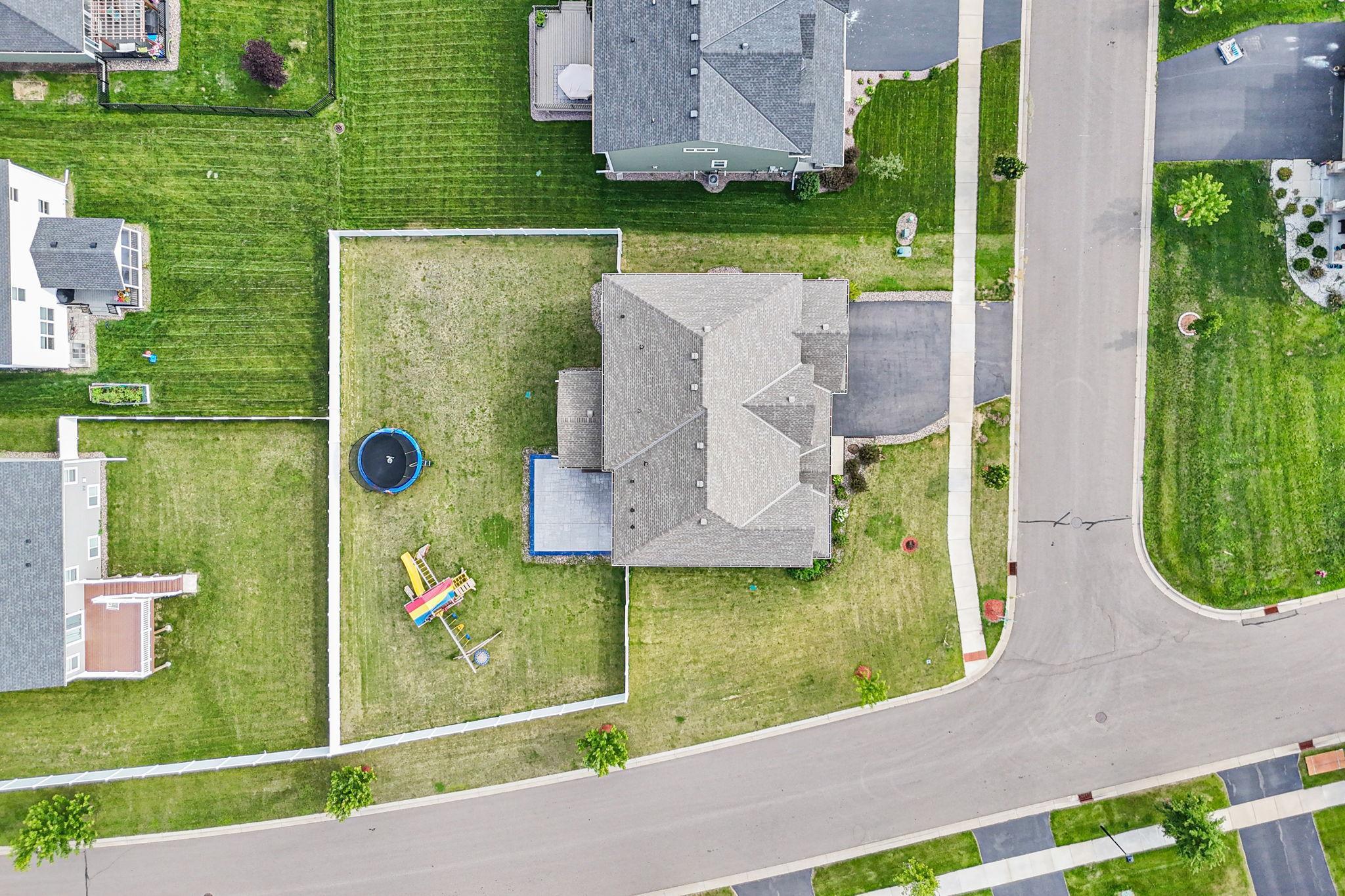 18306 Greenstone Way Lakeville, MN 55044