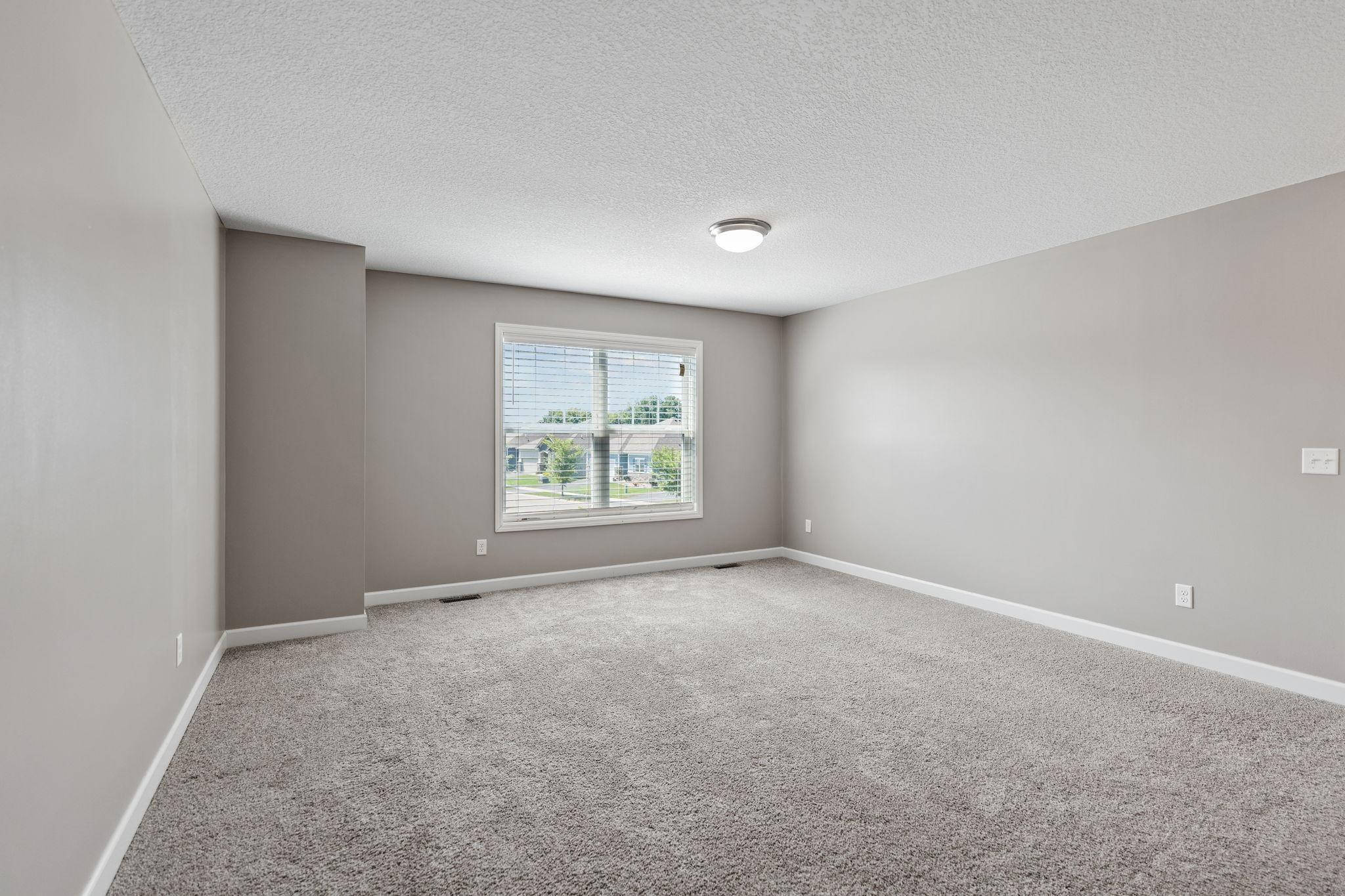 18306 Greenstone Way Lakeville, MN 55044