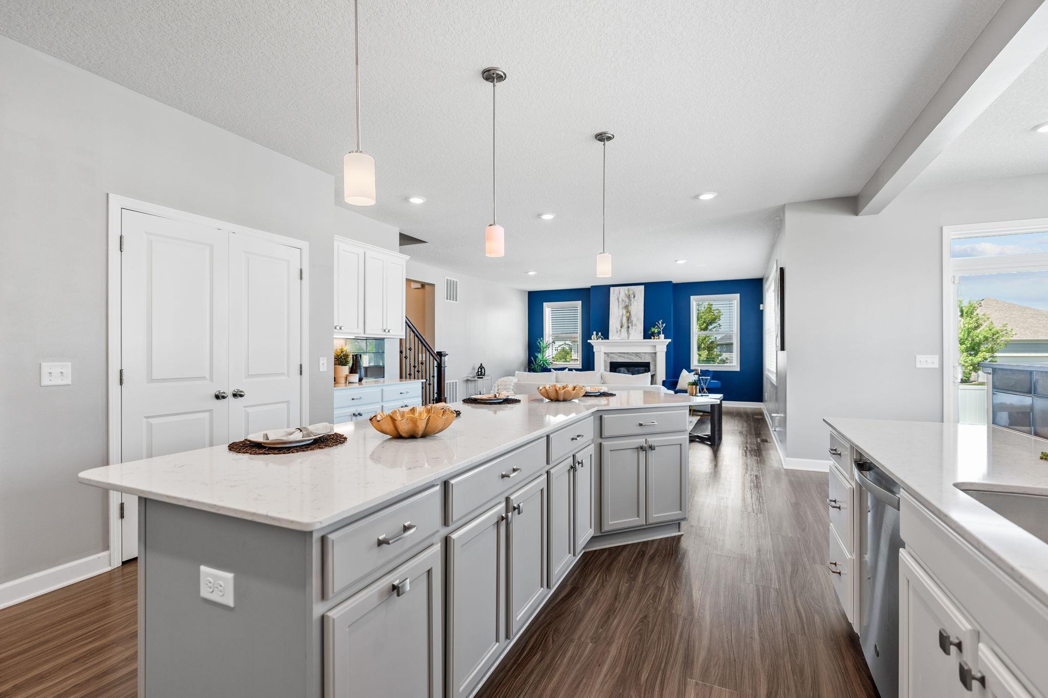 18306 Greenstone Way Lakeville, MN 55044
