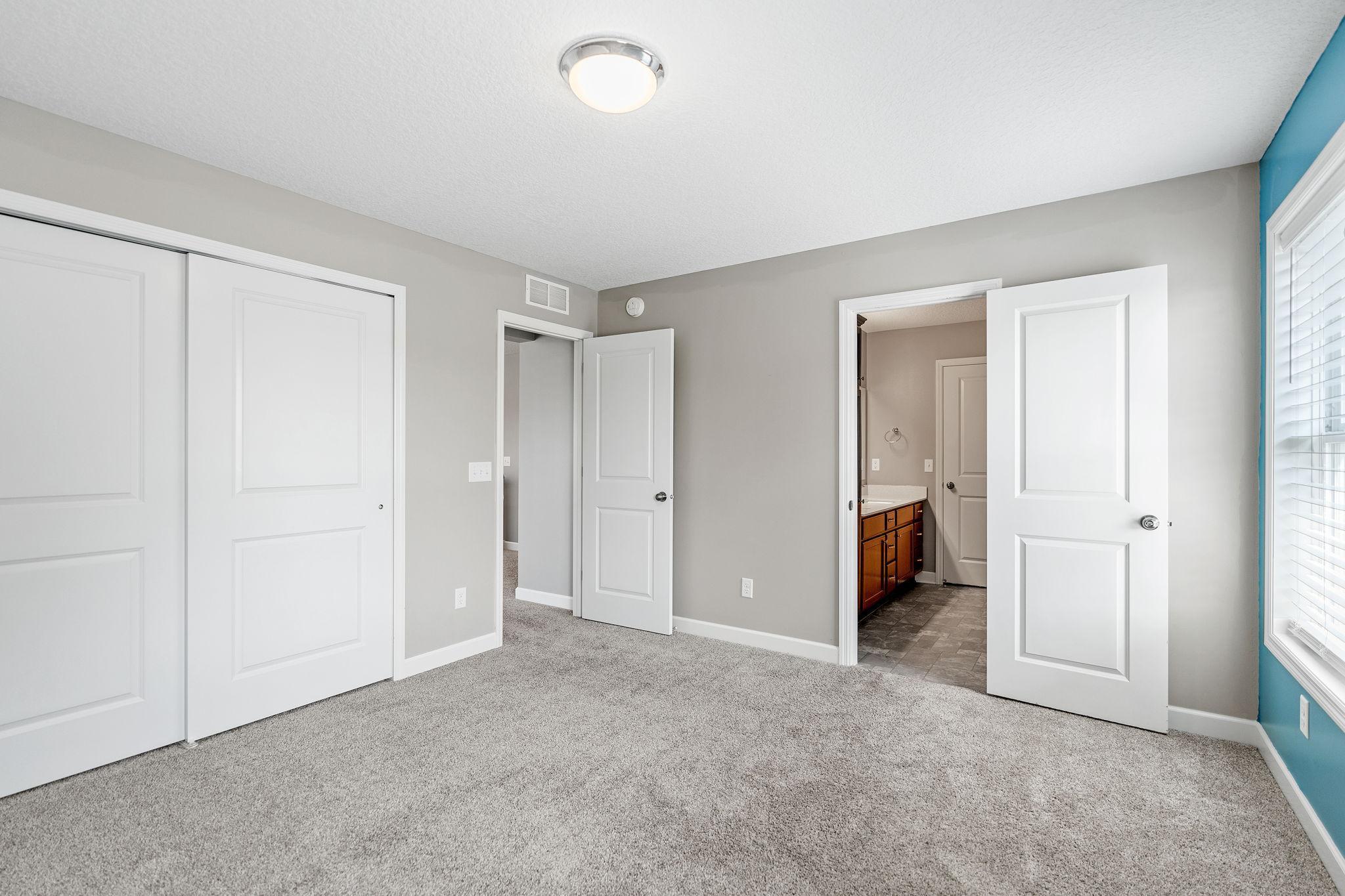 18306 Greenstone Way Lakeville, MN 55044