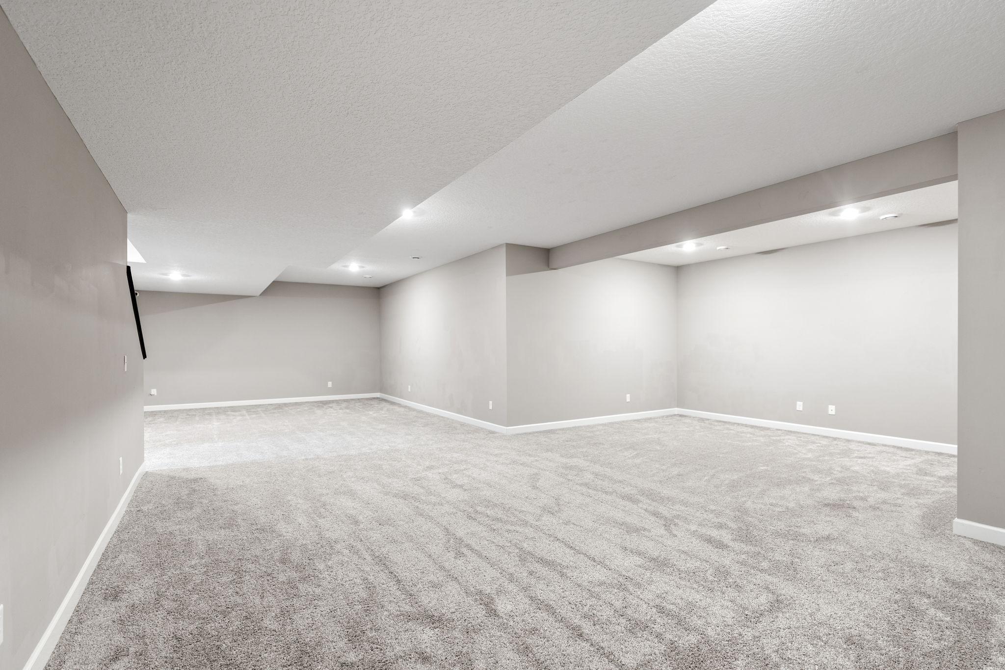 18306 Greenstone Way Lakeville, MN 55044