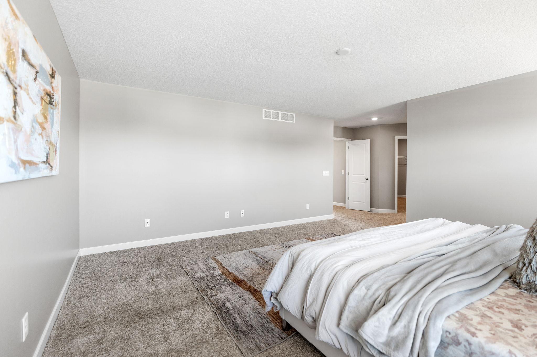 18306 Greenstone Way Lakeville, MN 55044
