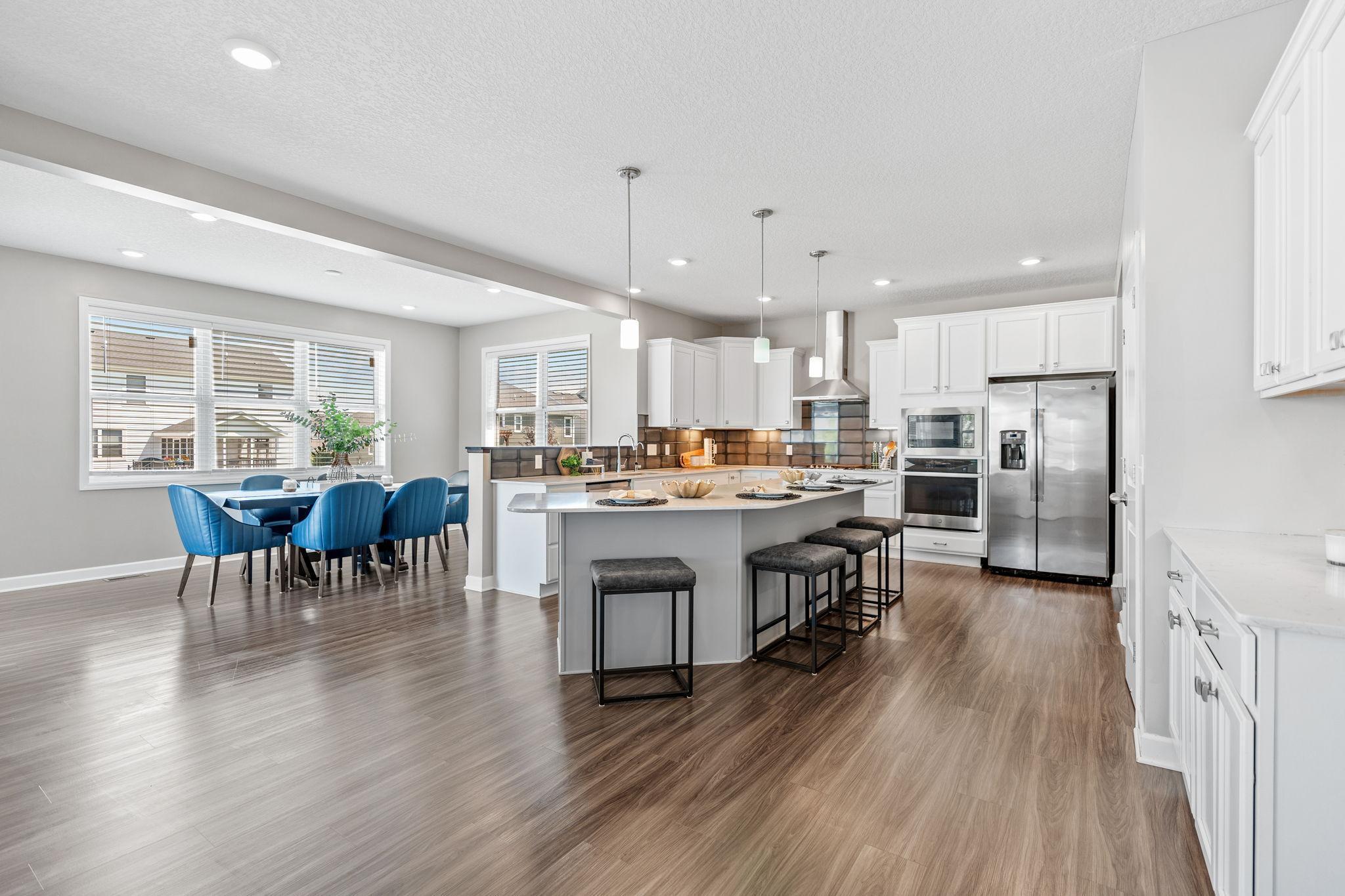 18306 Greenstone Way Lakeville, MN 55044