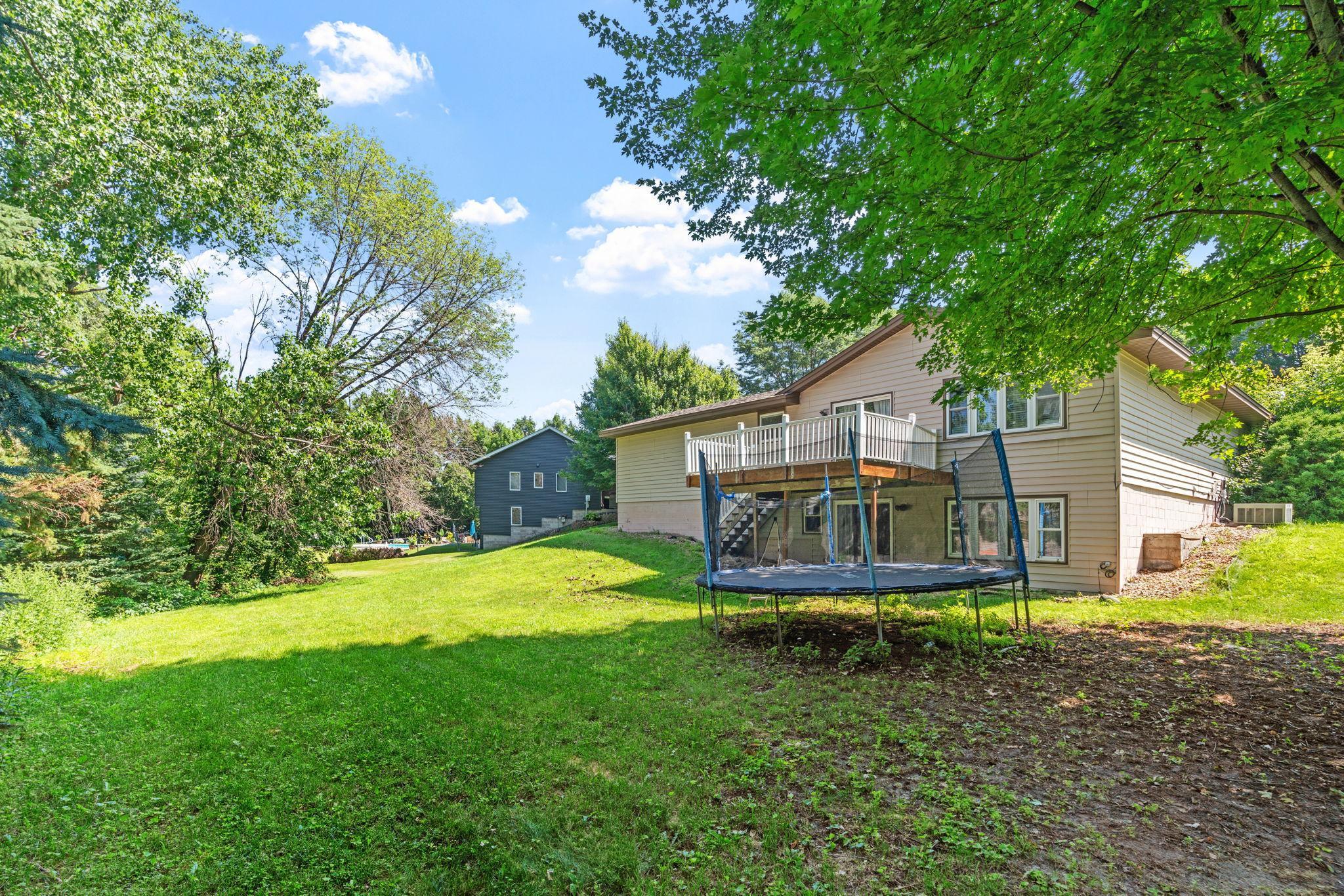 15020 Tyacke Drive Burnsville, MN 55306