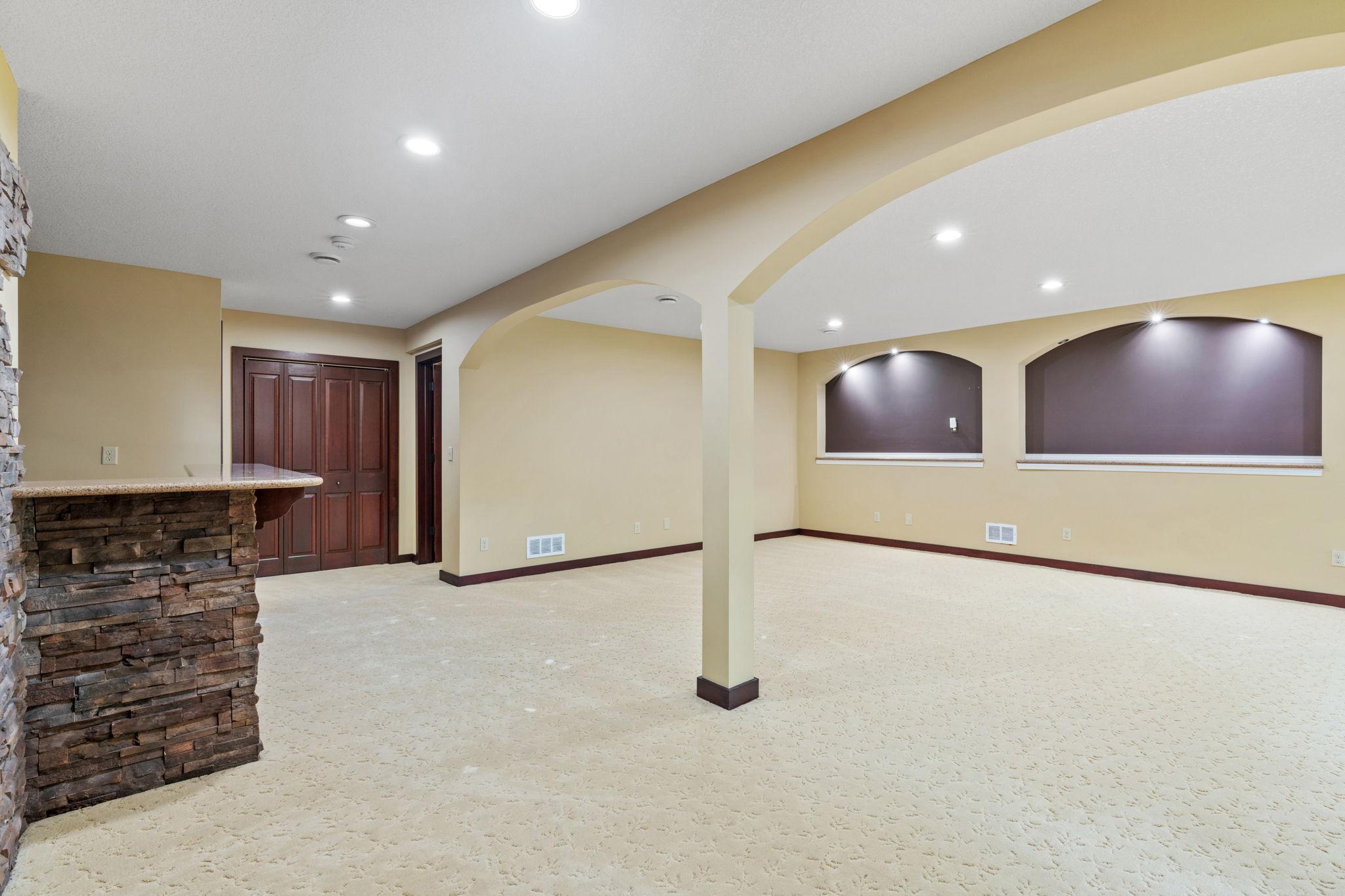 13251 Pennsylvania Avenue Savage, MN 55378