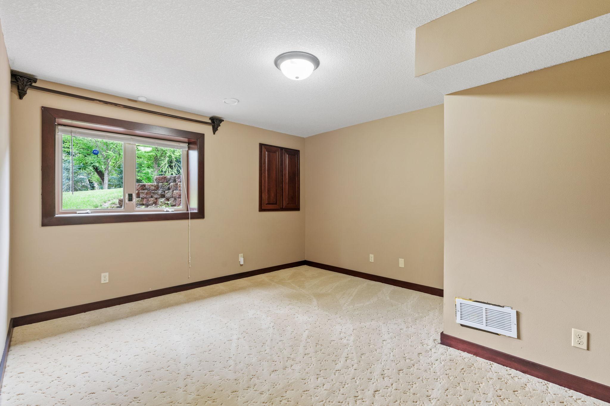 13251 Pennsylvania Avenue Savage, MN 55378