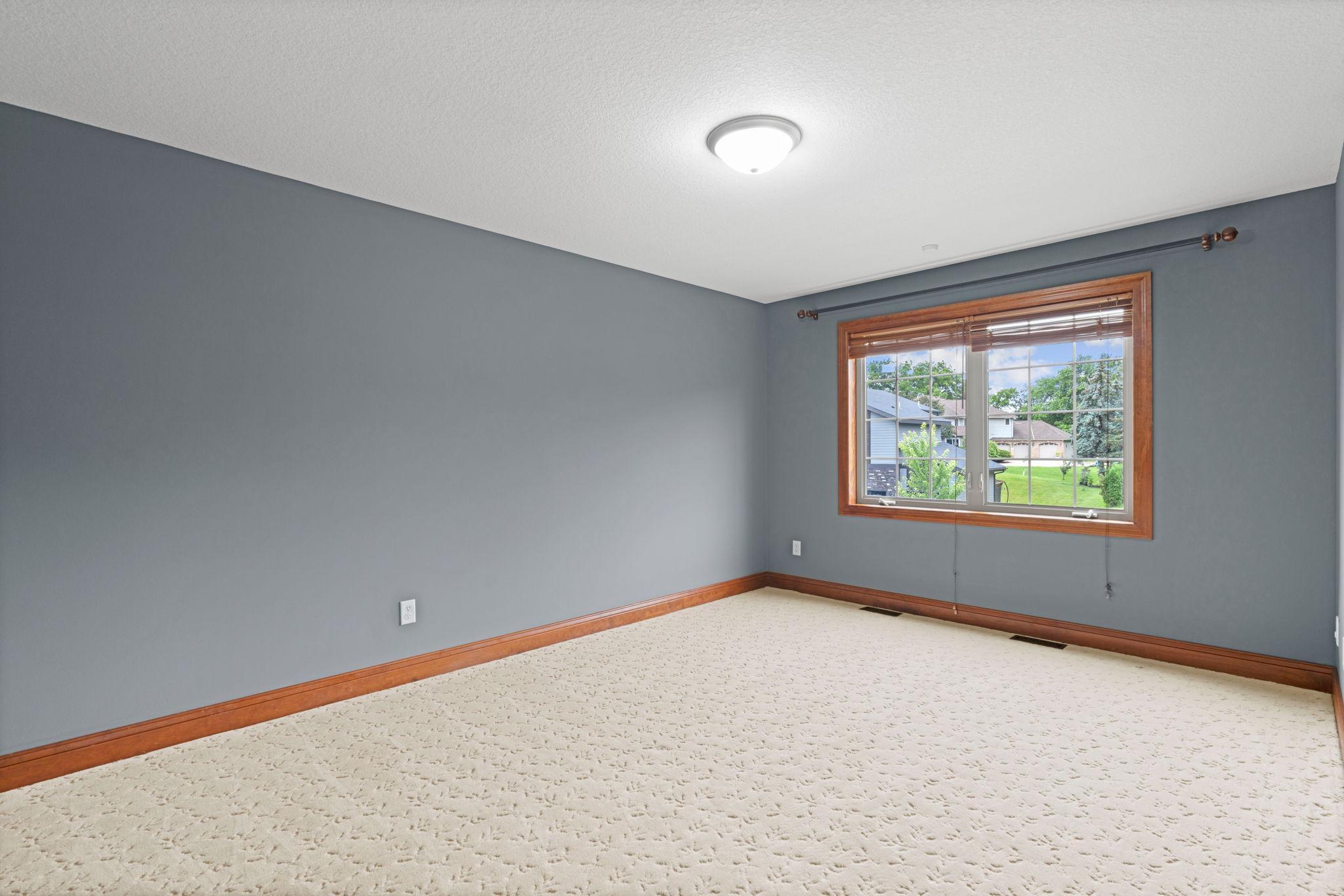 13251 Pennsylvania Avenue Savage, MN 55378