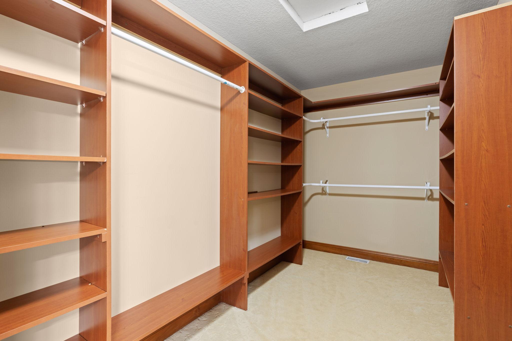 13251 Pennsylvania Avenue Savage, MN 55378