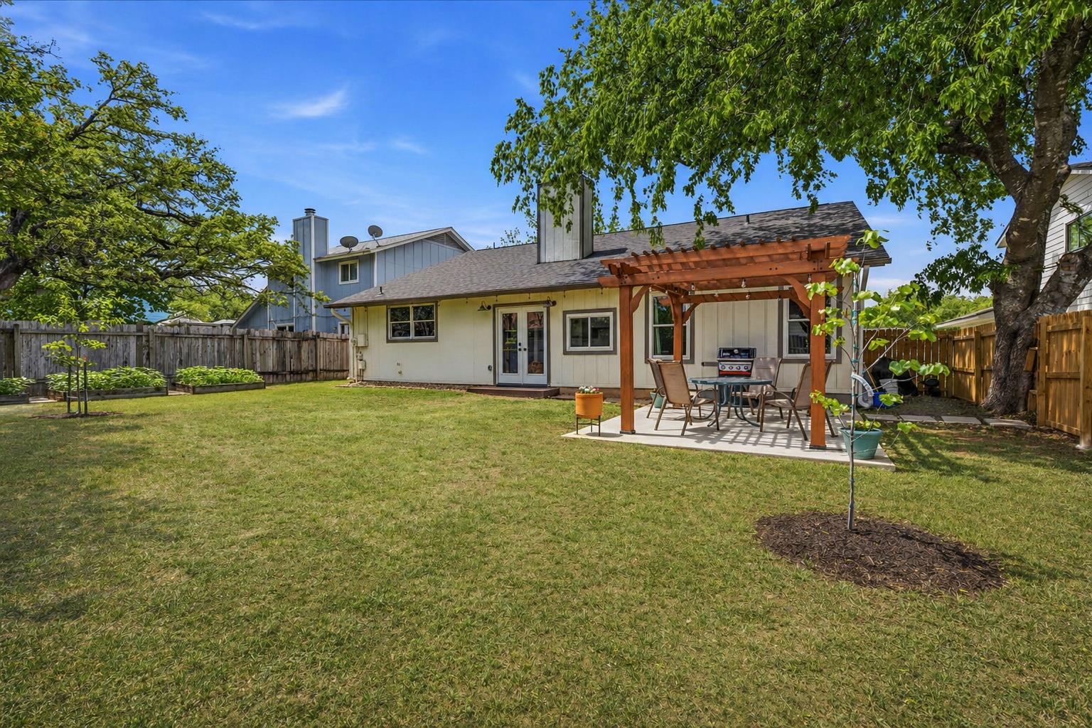 4810 Pelham DR