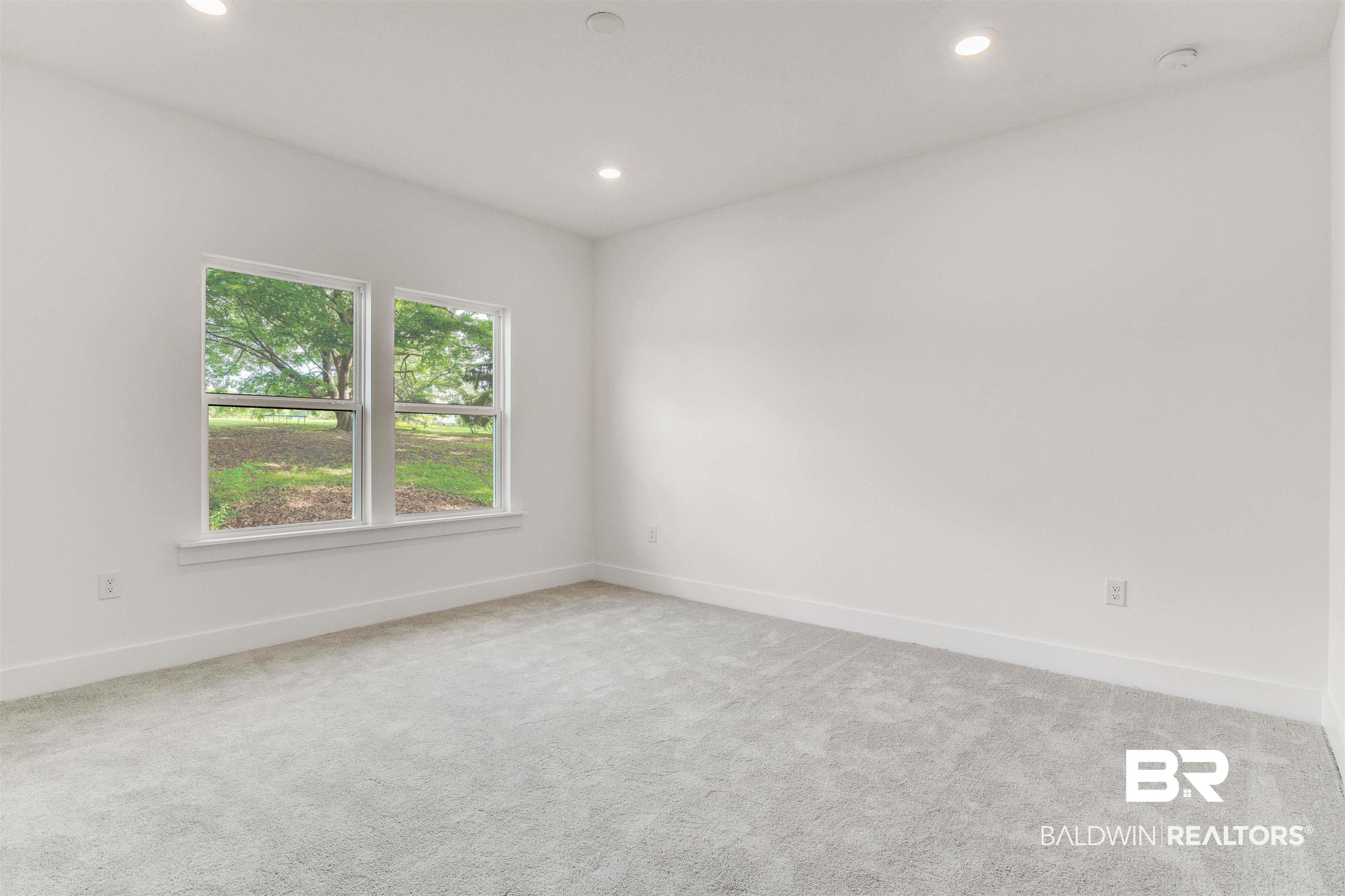 9573 Old Crows Cove