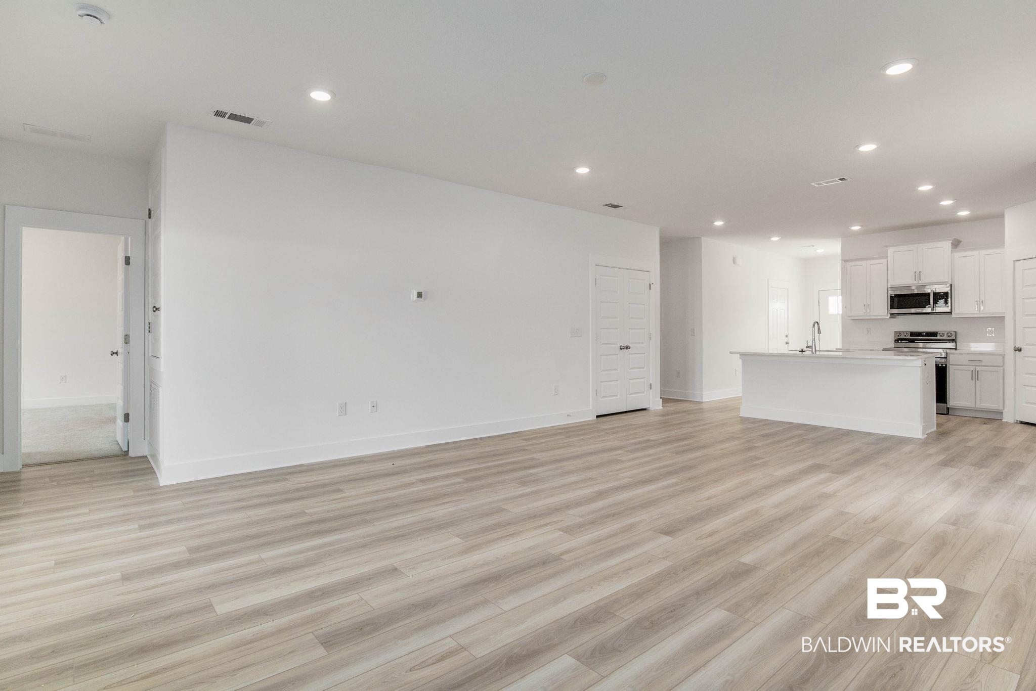 9573 Old Crows Cove