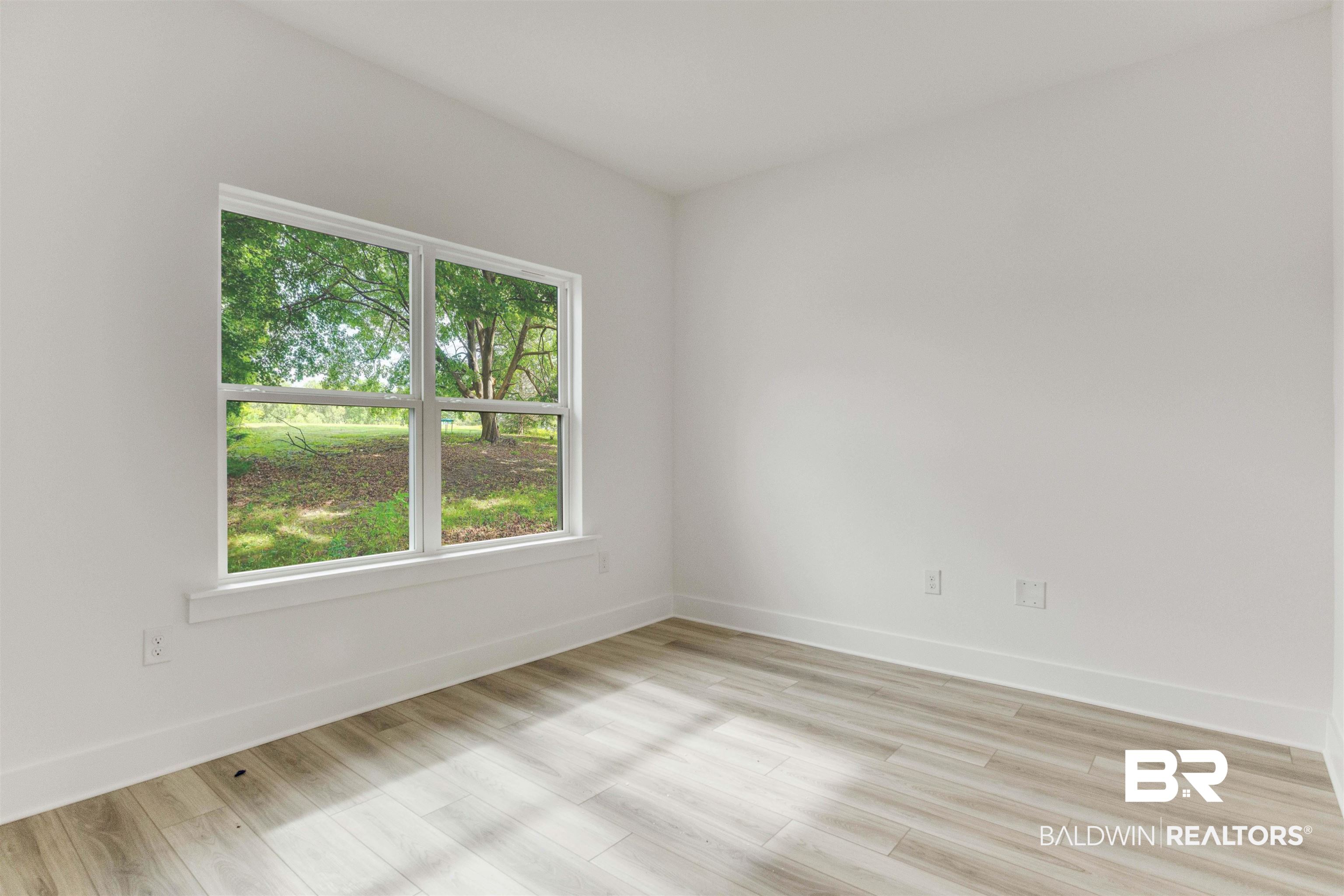9573 Old Crows Cove